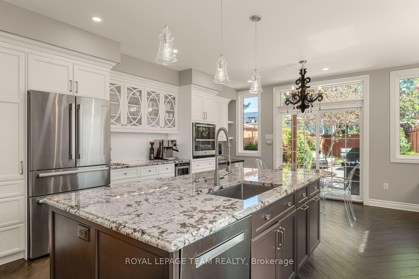 150 Guigues Avenue photo 16