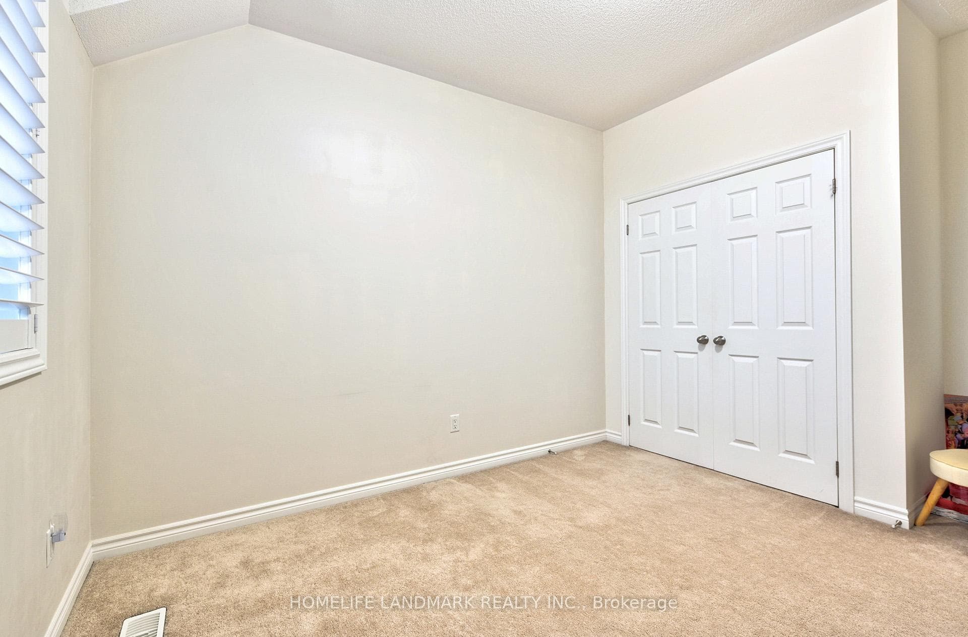 84 Workmen's Circle photo 18