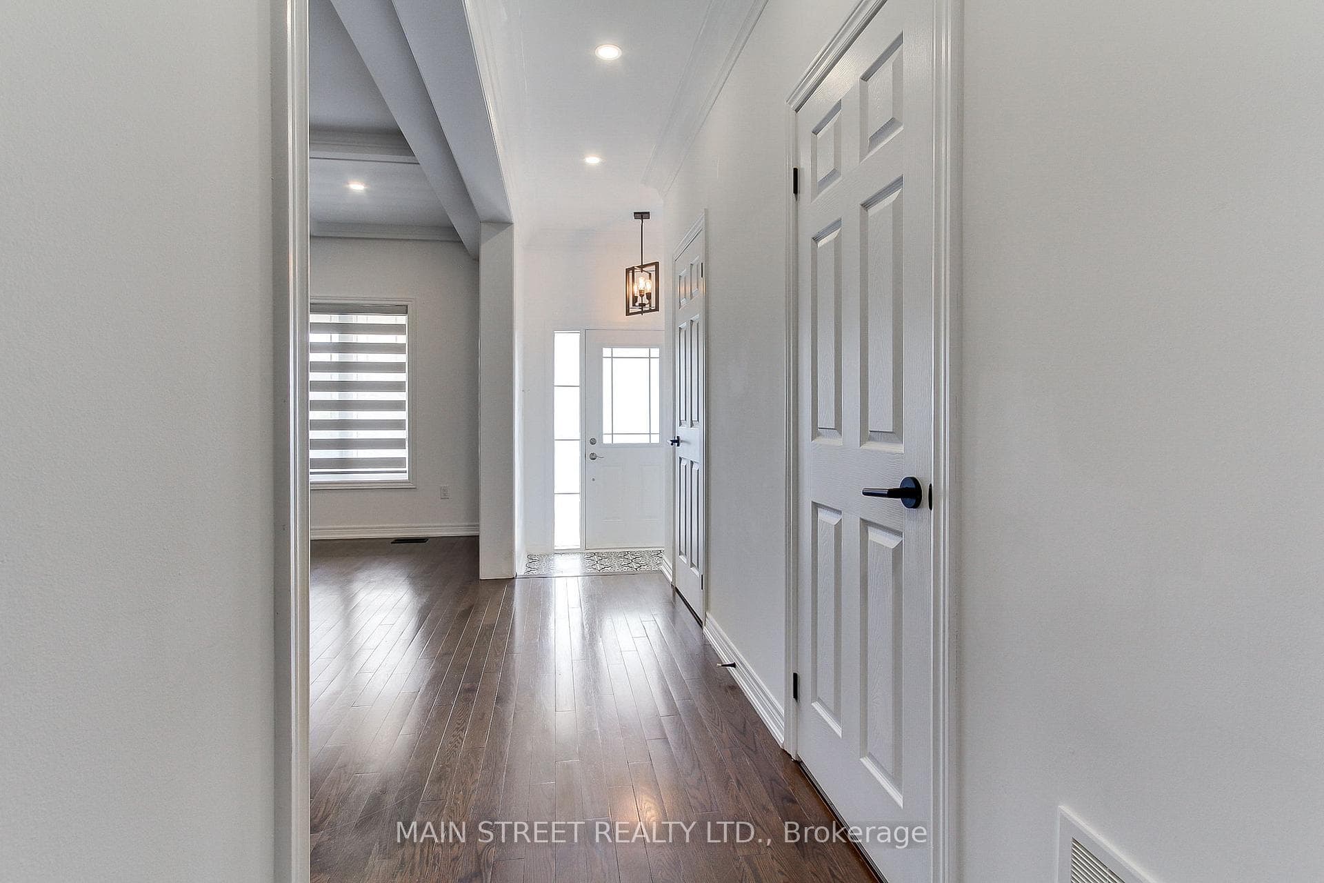 1386 Dallman Street photo 7
