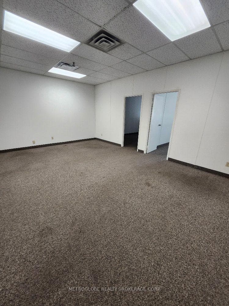 1030 Kamato Road Unit 204 photo 5