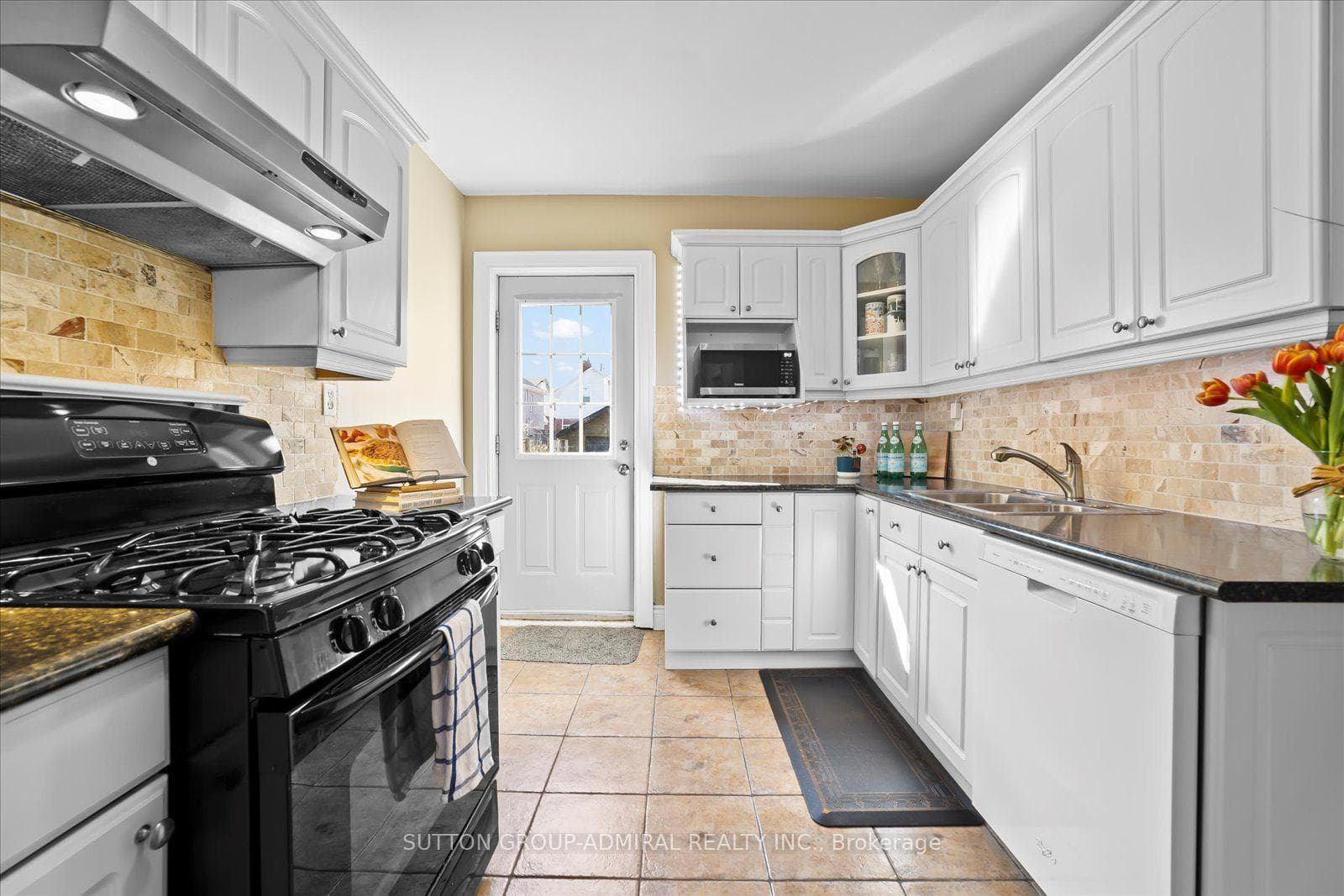 23 Westmoreland Avenue photo 8