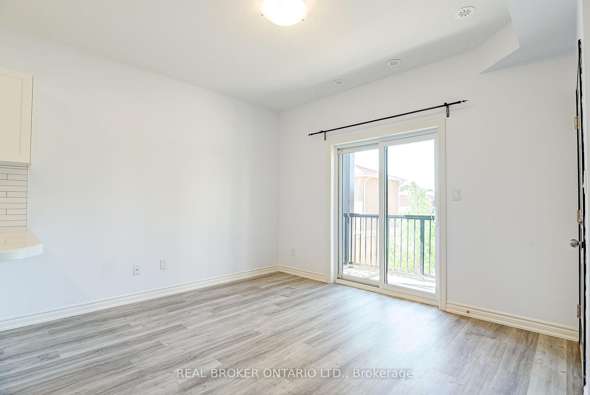 164 Heiman Street Unit 9B photo 6