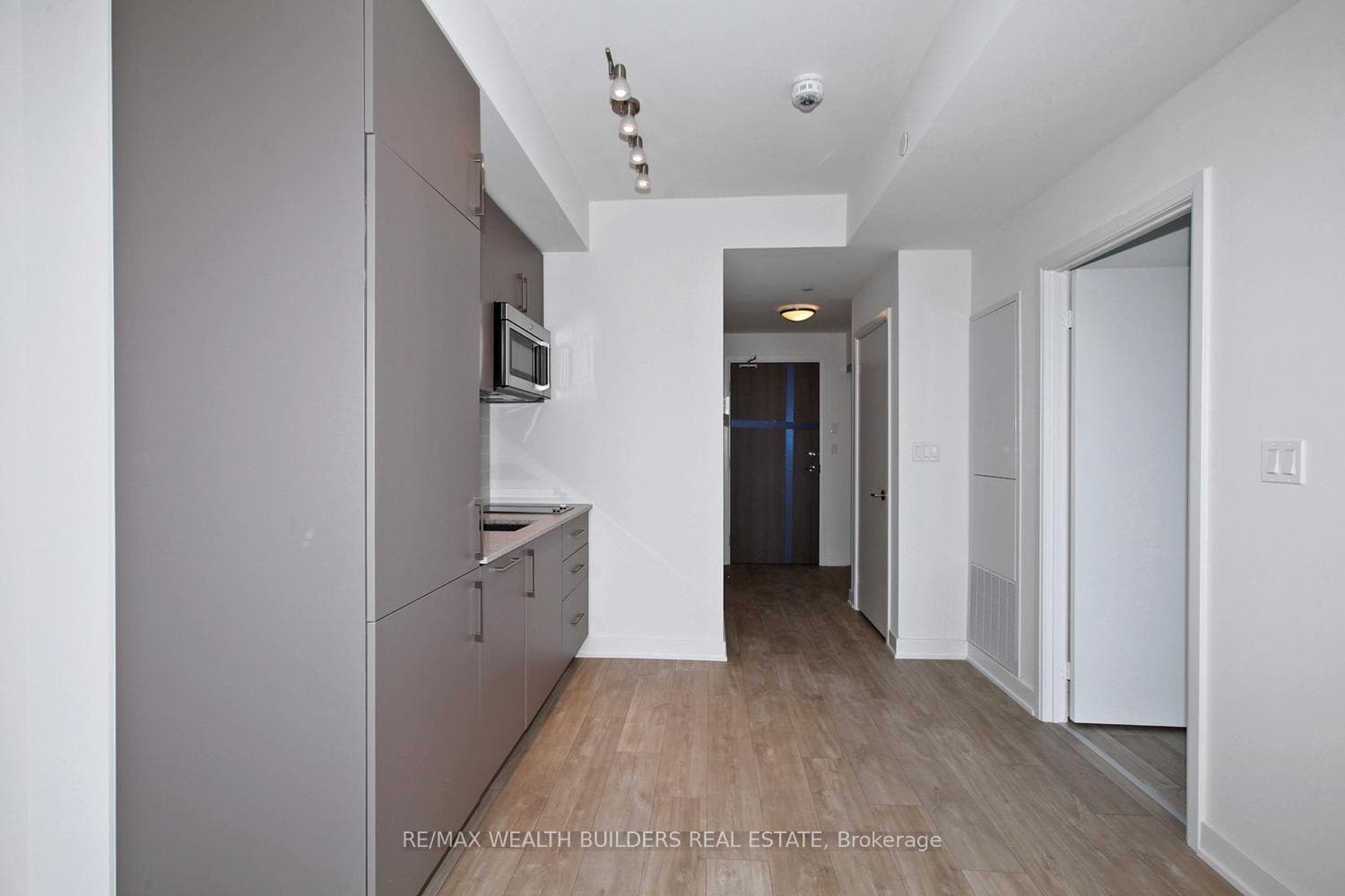 576 Front Street Unit 1219E photo 11