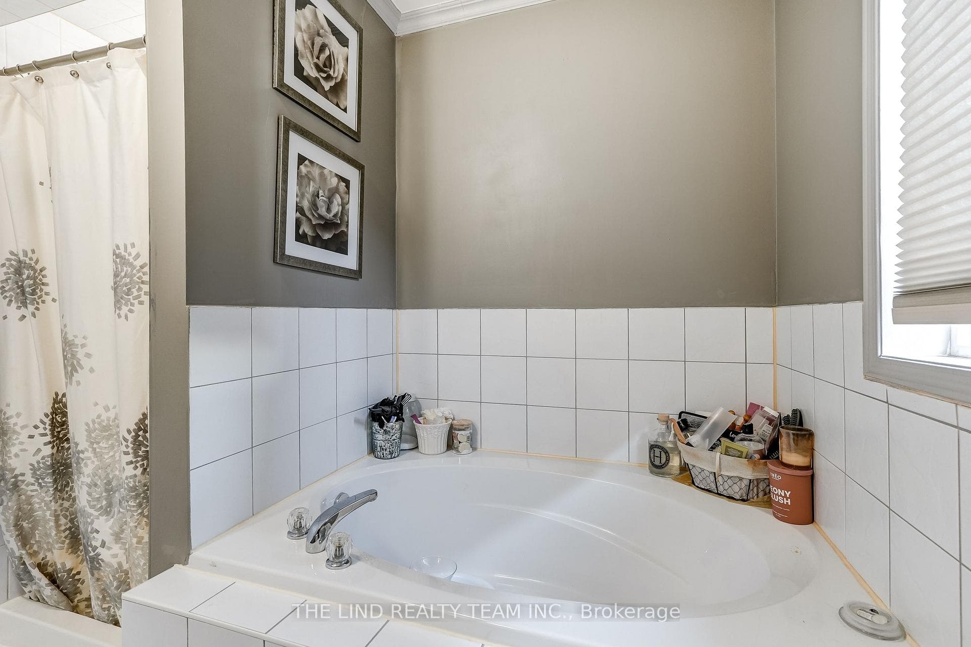 29 Tuscana Boulevard photo 21
