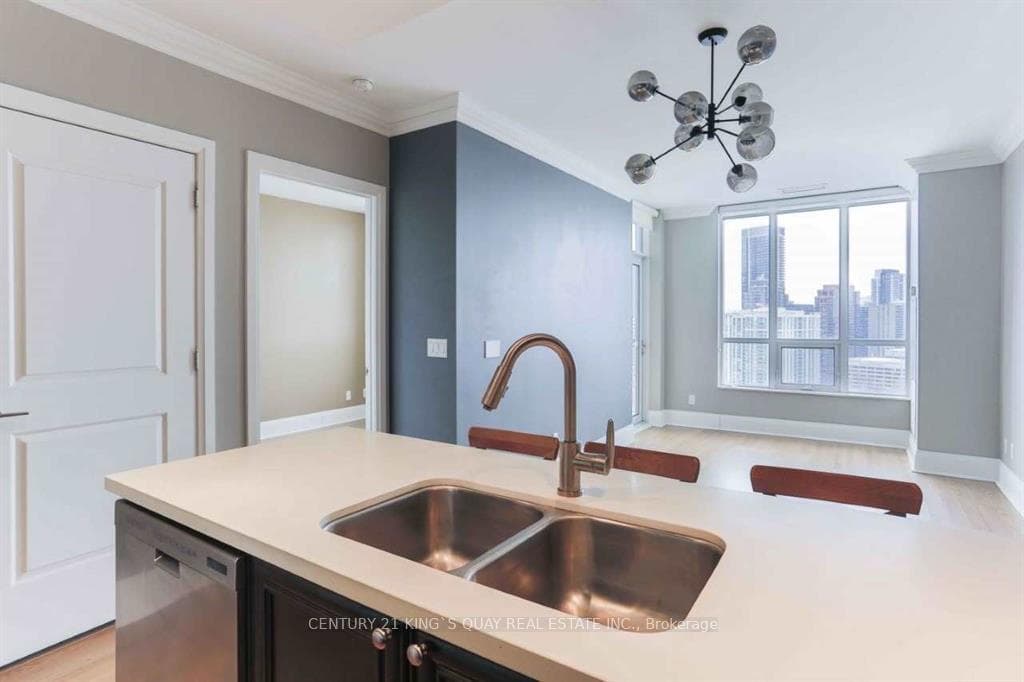 100 Harrison Garden Boulevard Unit Gph19 photo 4