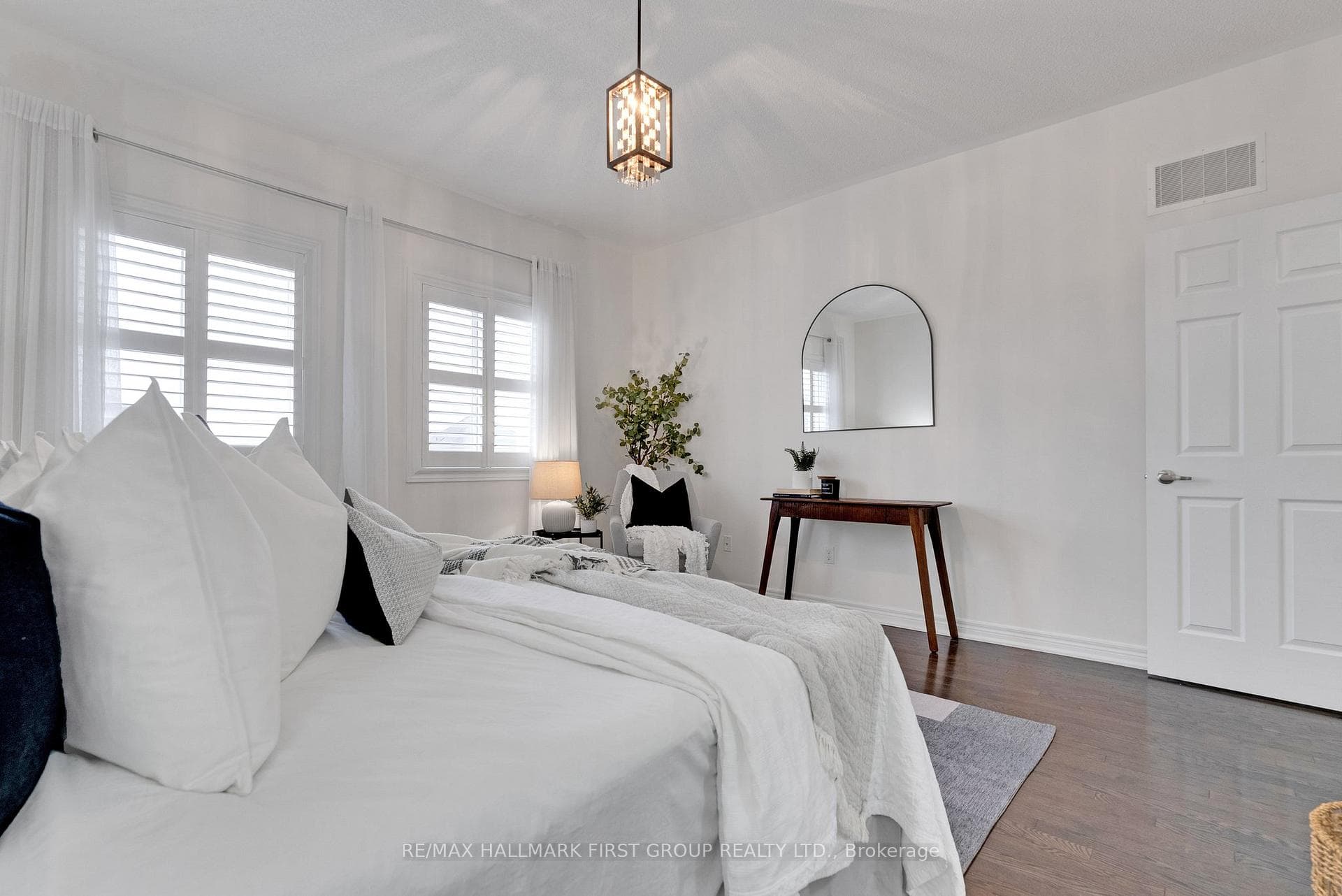 30 Holman Court photo 21