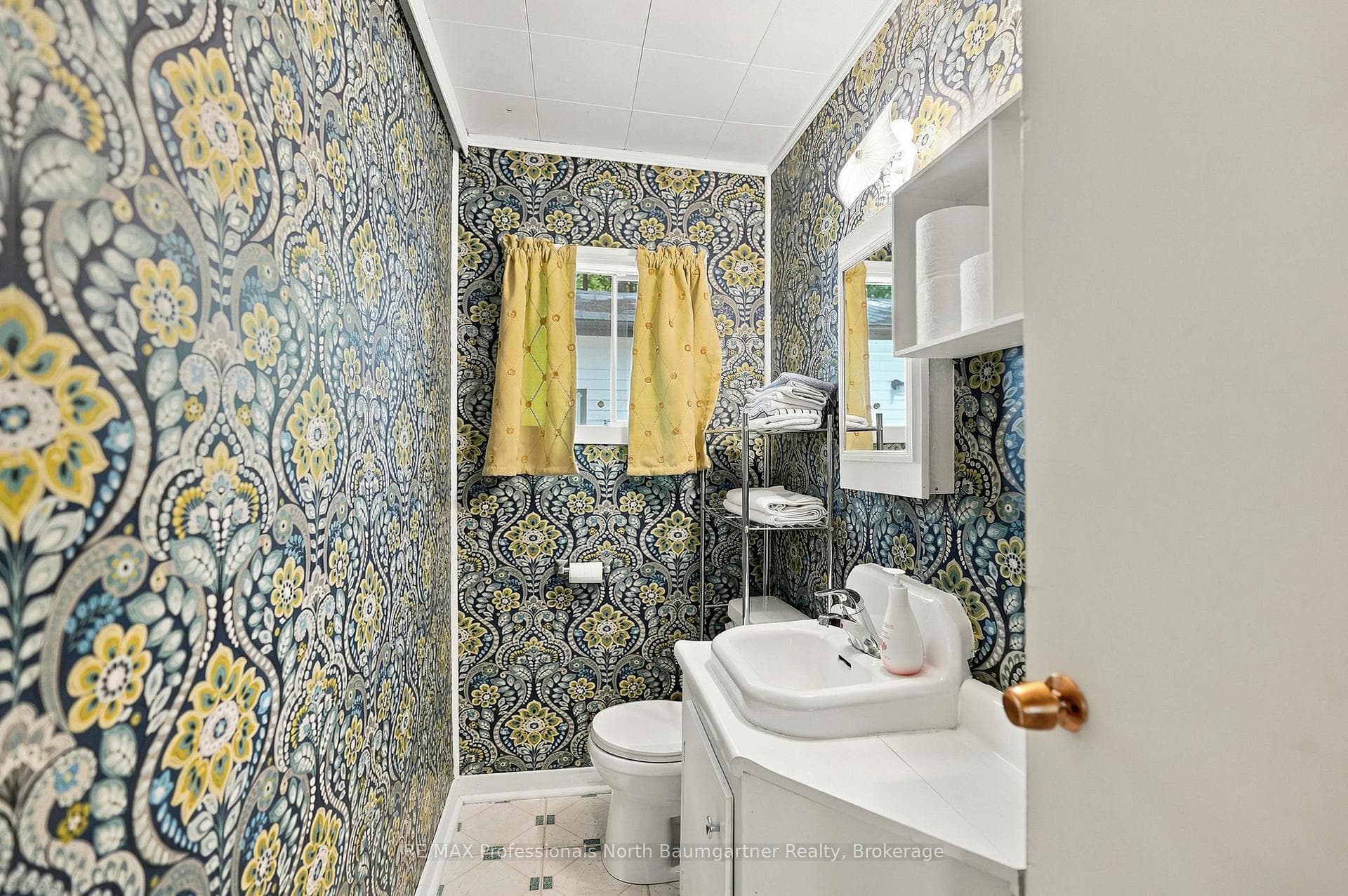 1202 Three Brothers Drive photo 17