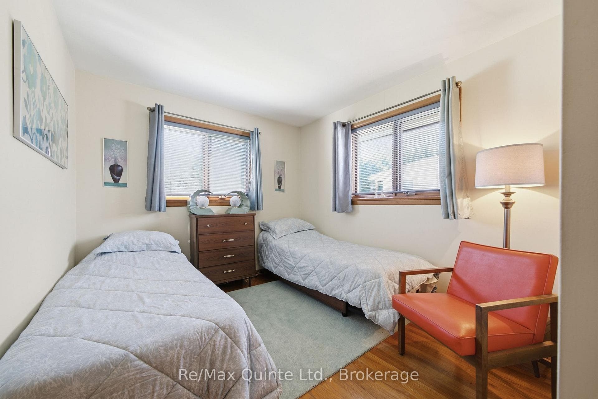 65 Humewood Drive photo 21