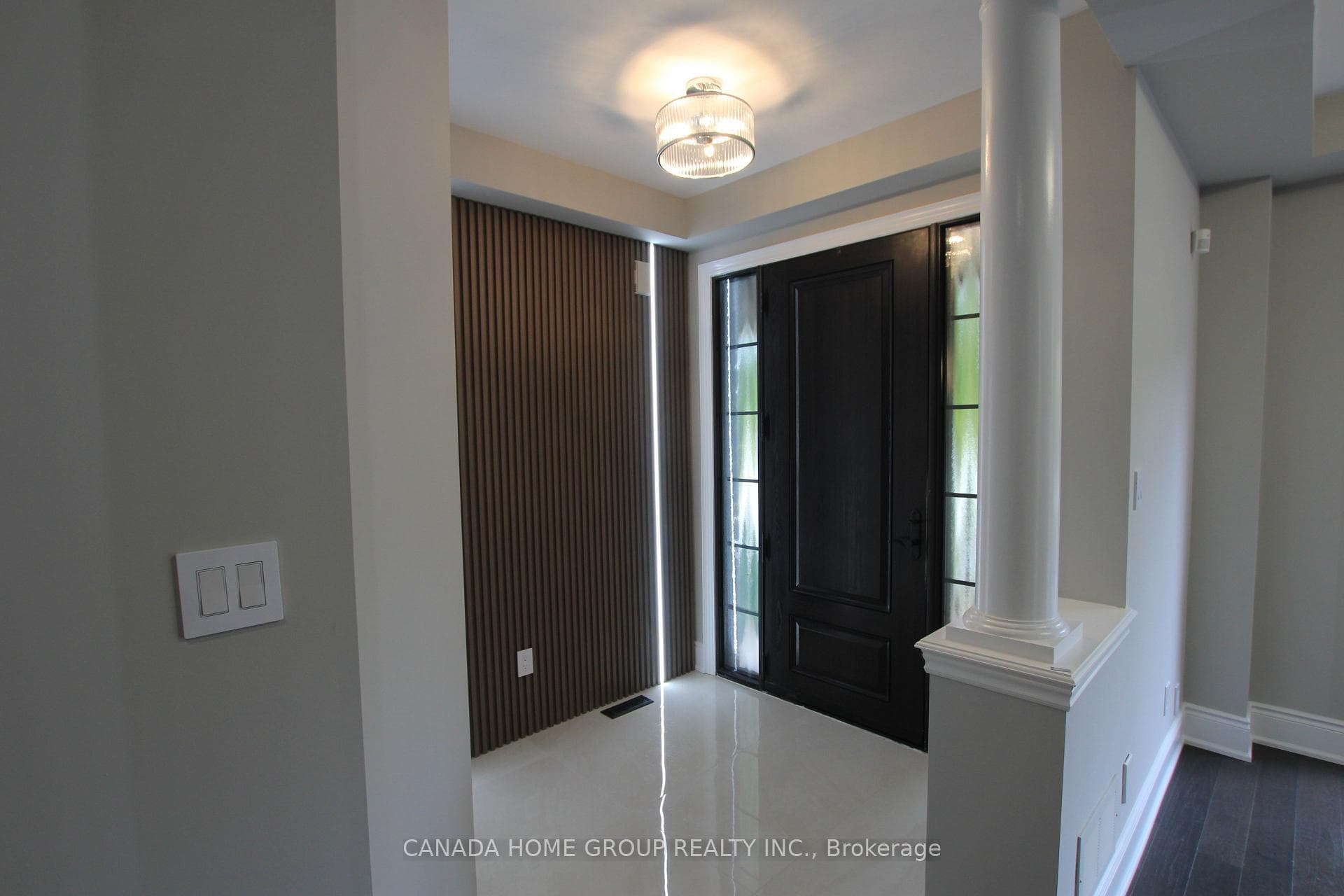 129 Creek Path Avenue photo 2