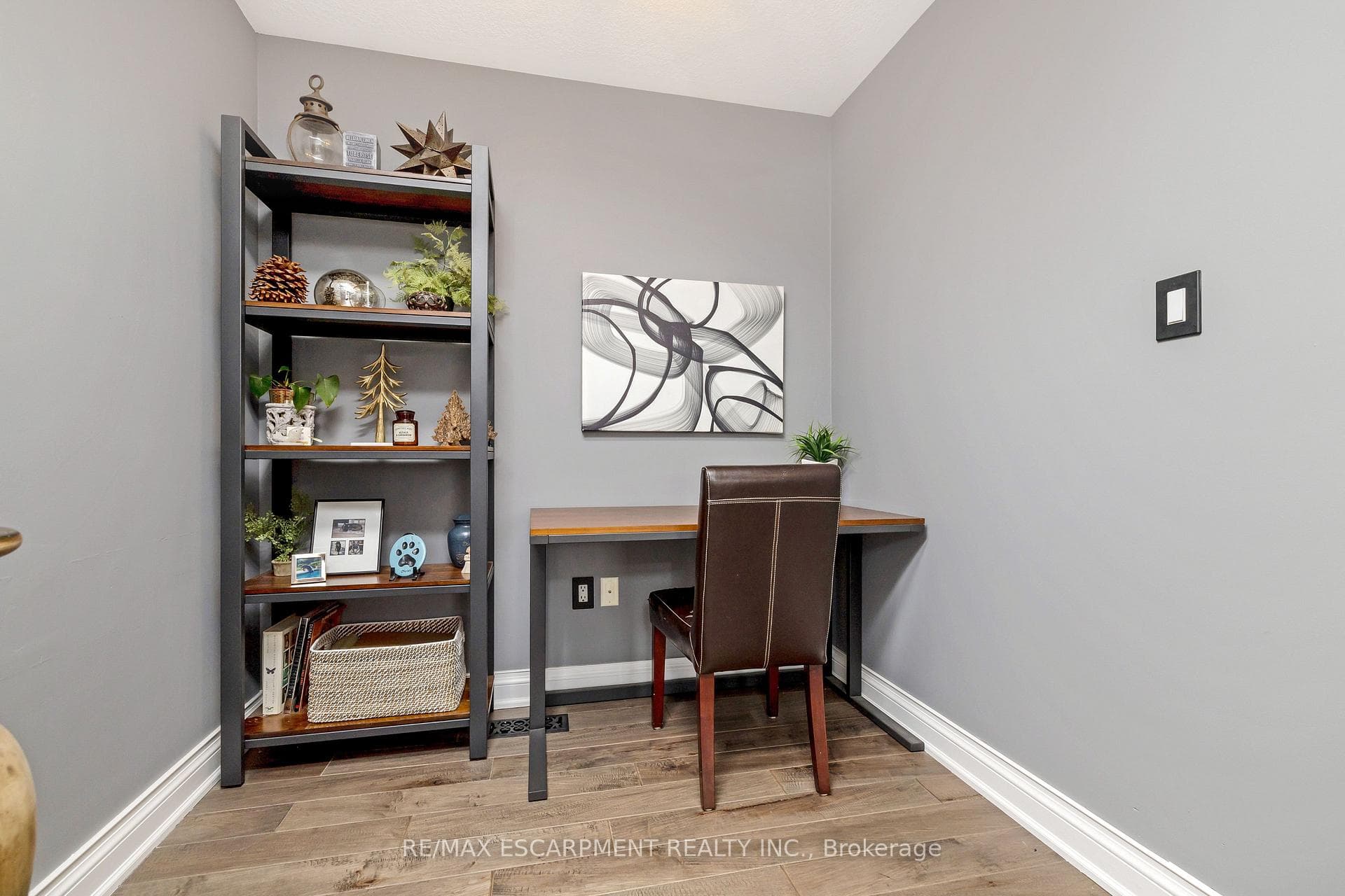 173 Hayward Court photo 26