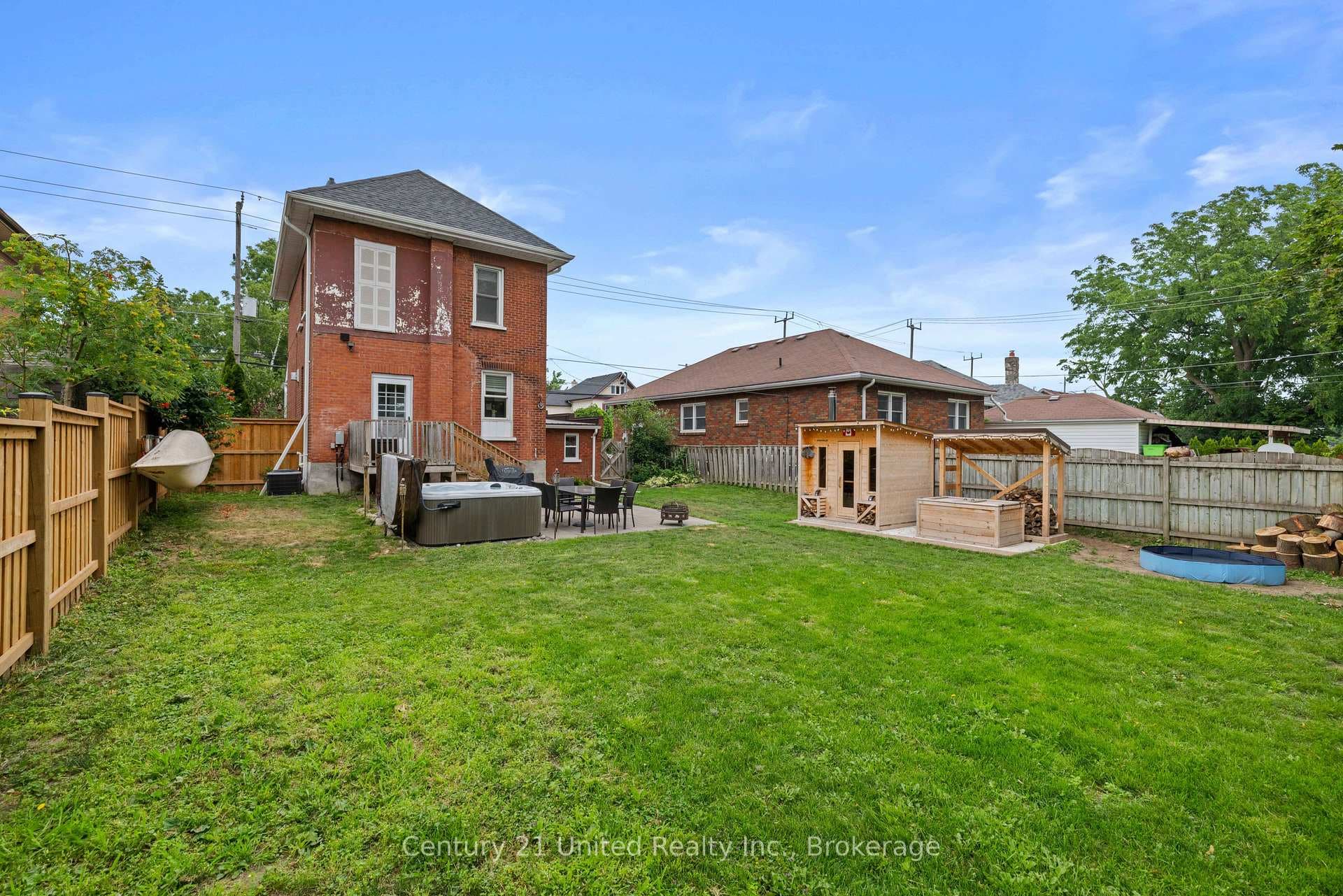 95 Morrow Street photo 25