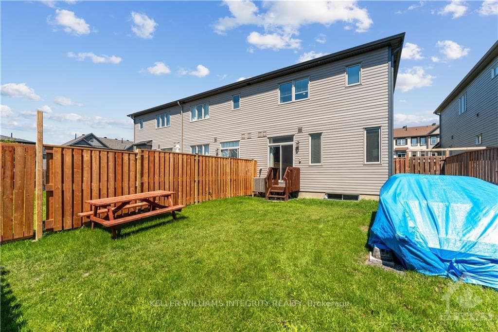 371 MOUNTAIN SORREL Way photo 28