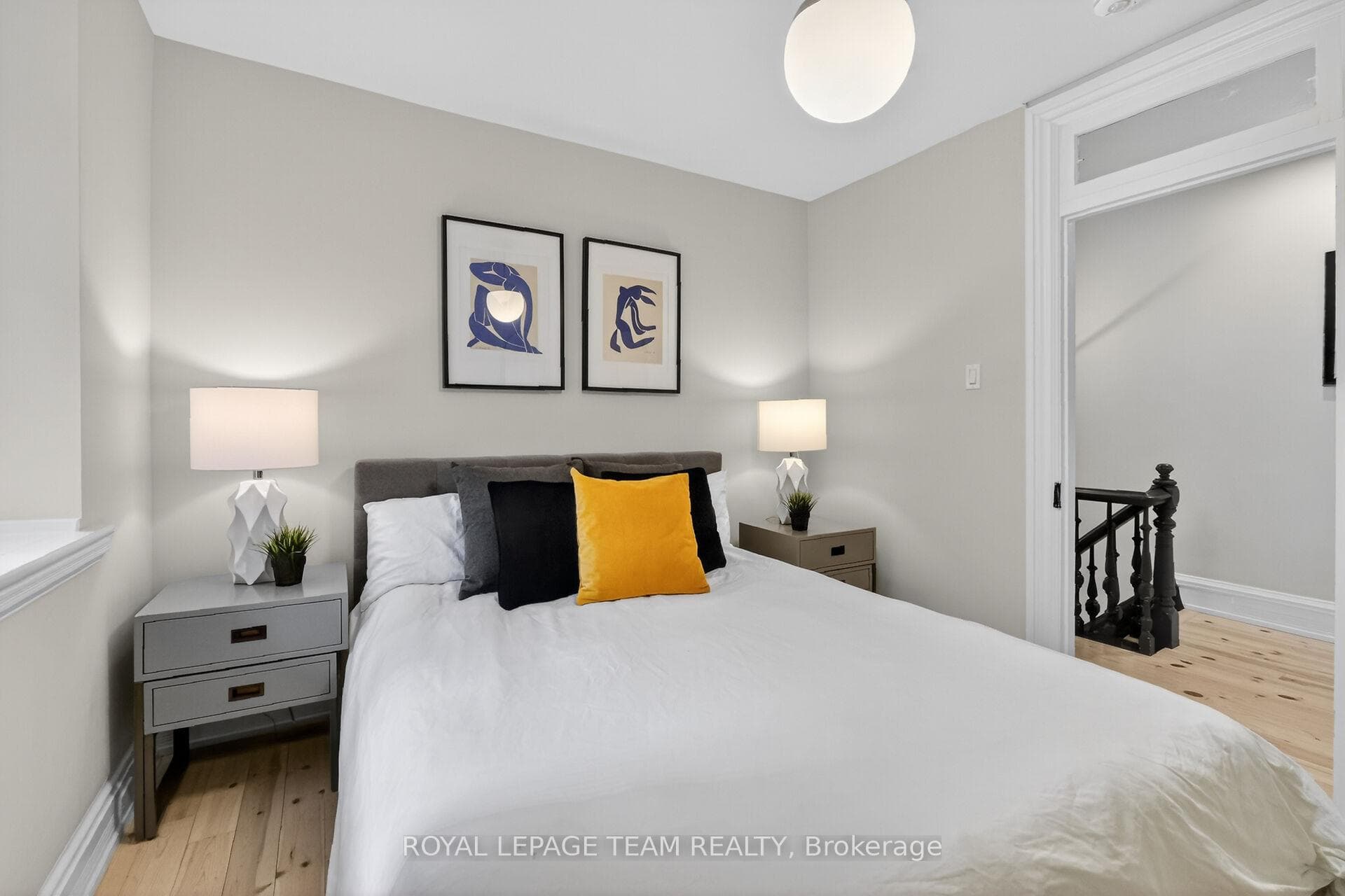 142 Florence Street photo 22