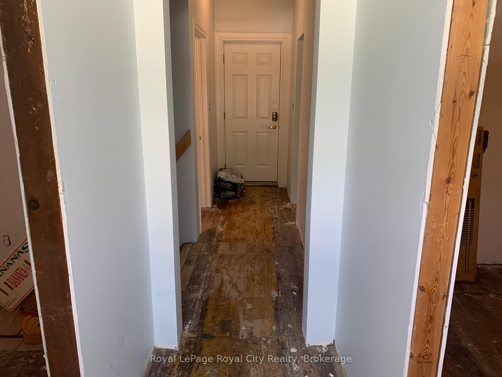 180 Waterloo Avenue photo 3