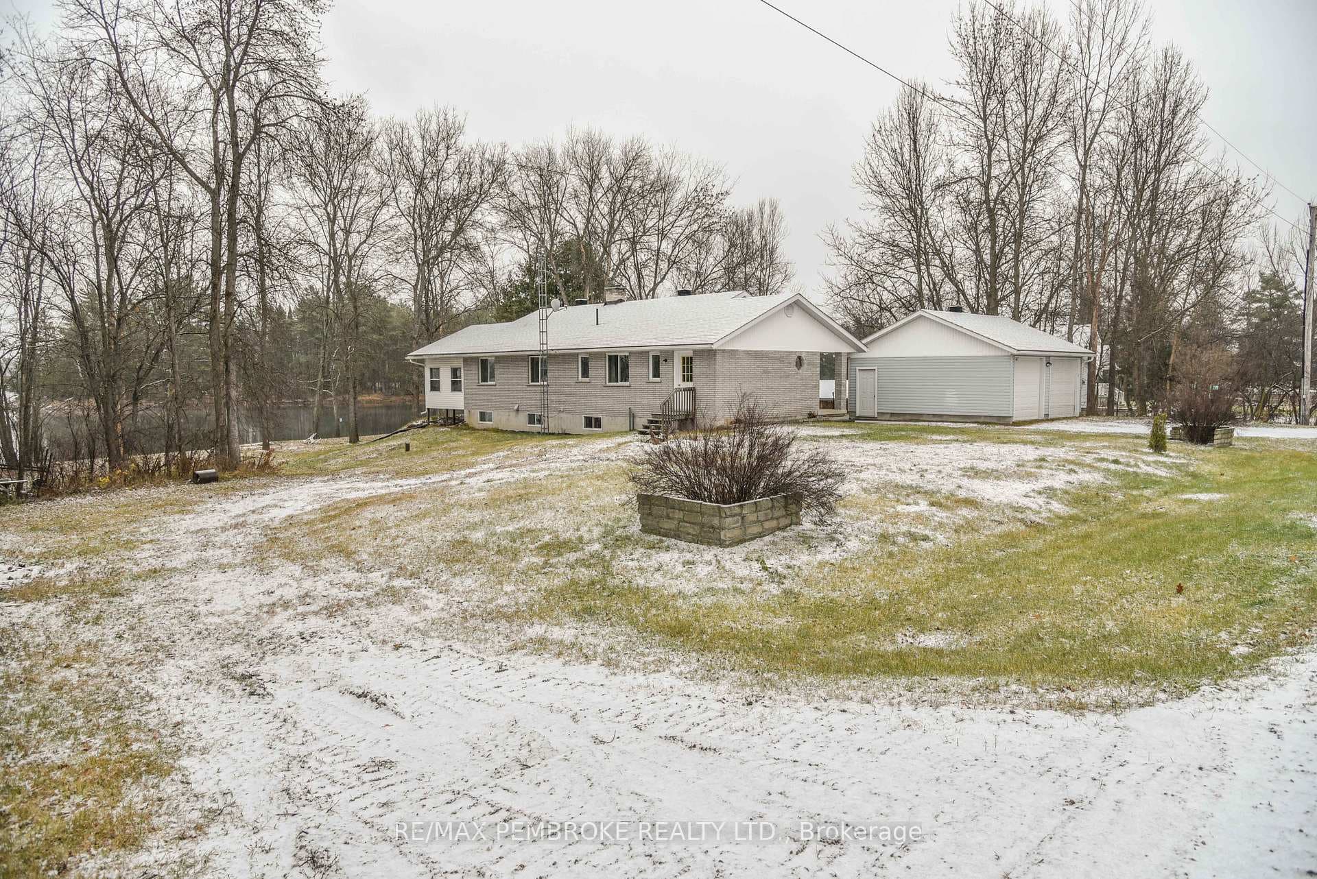 218 Greenway Drive photo 12