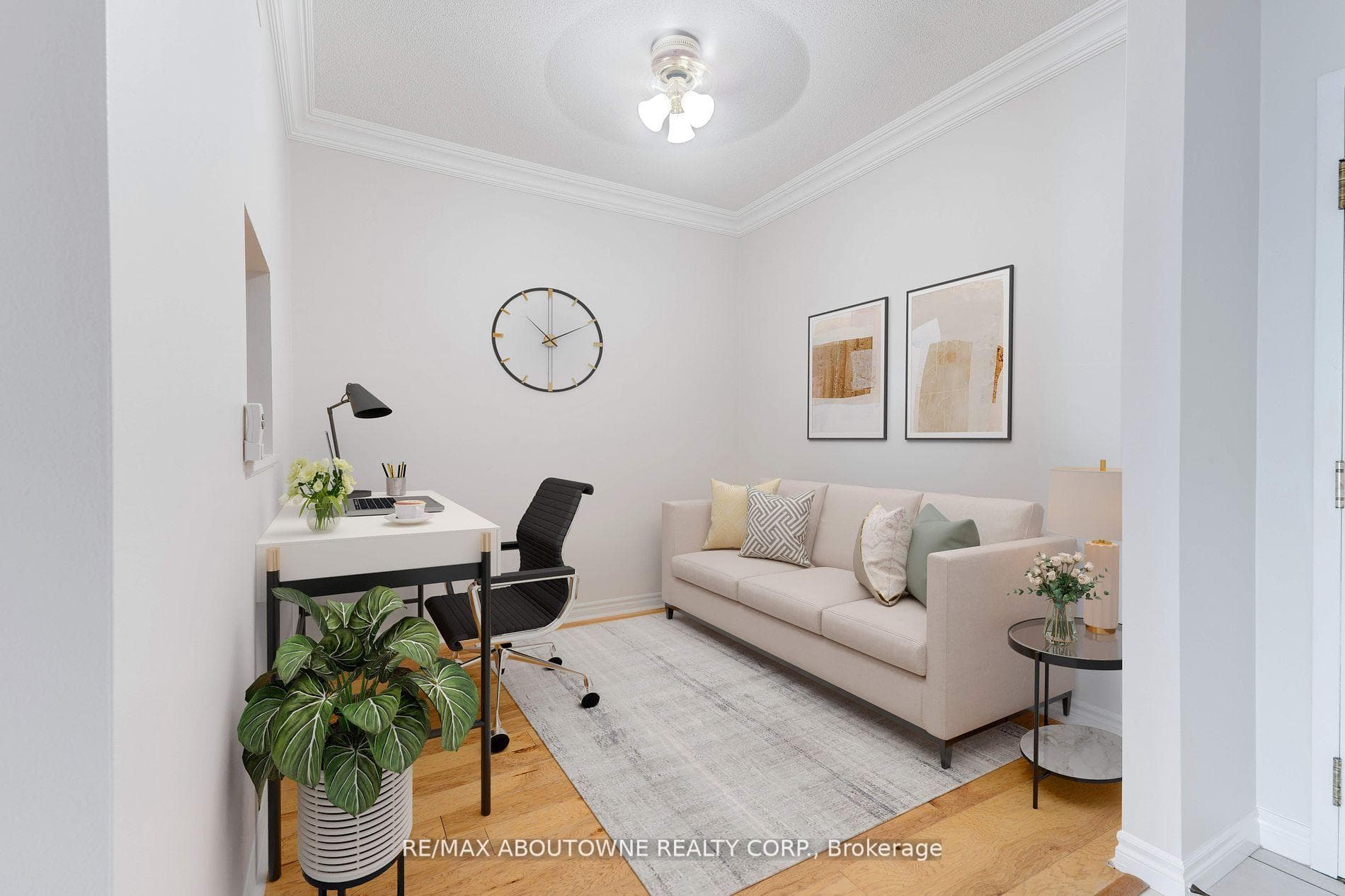 5194 Lakeshore Road Unit 305 photo 4