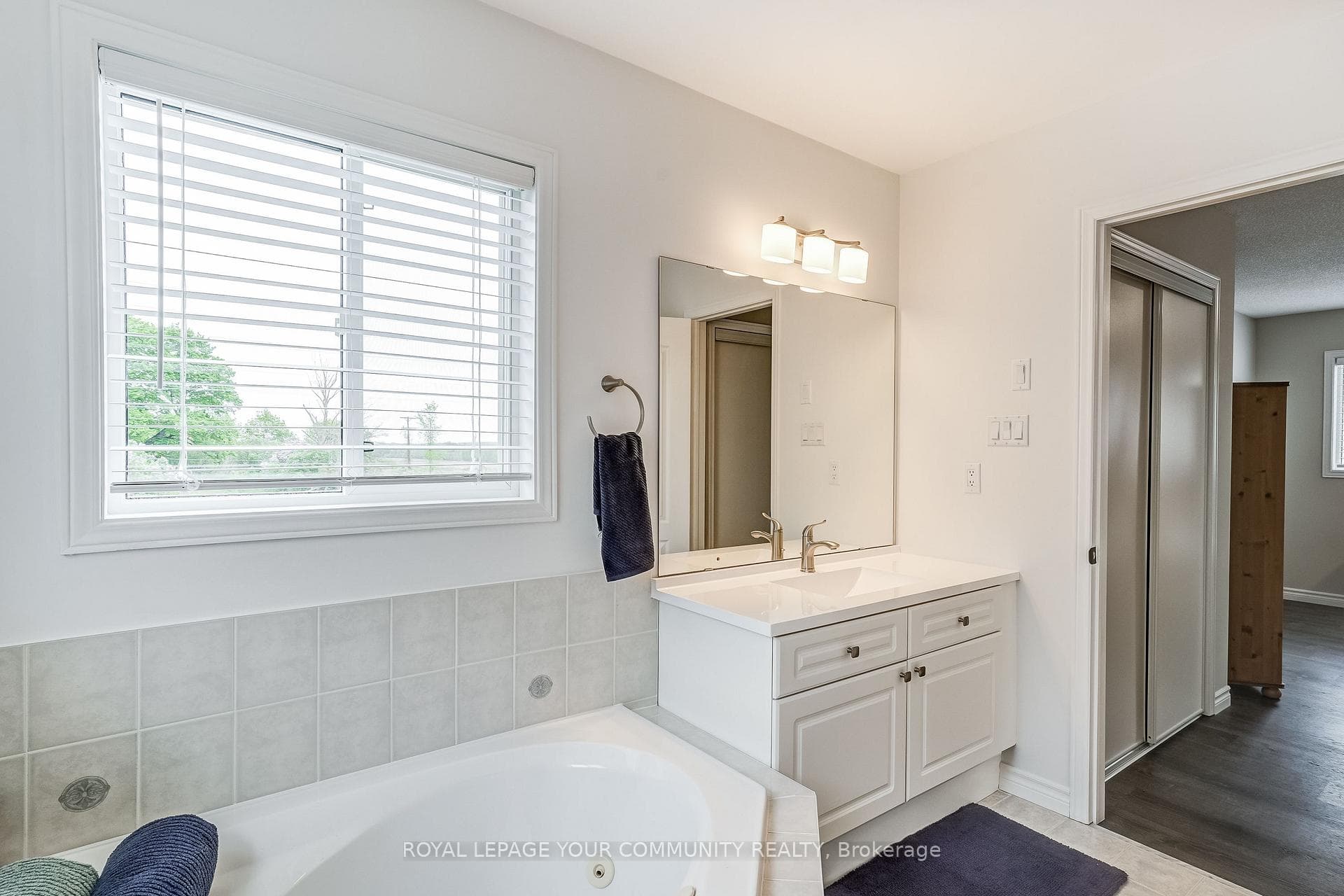 37 Joliette Place photo 24