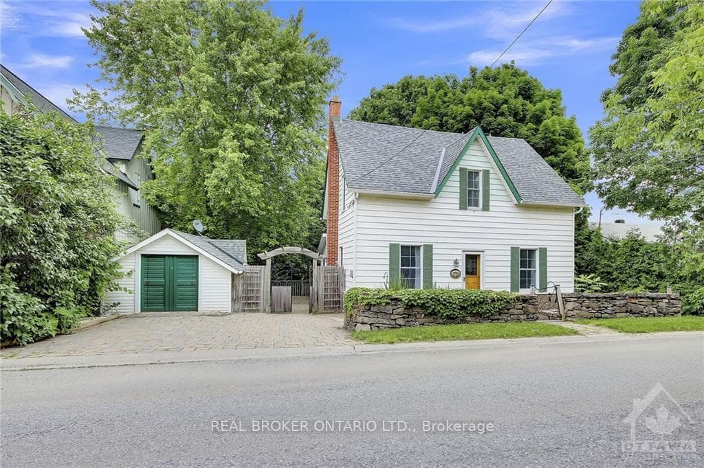 5555 DICKINSON Street photo 1