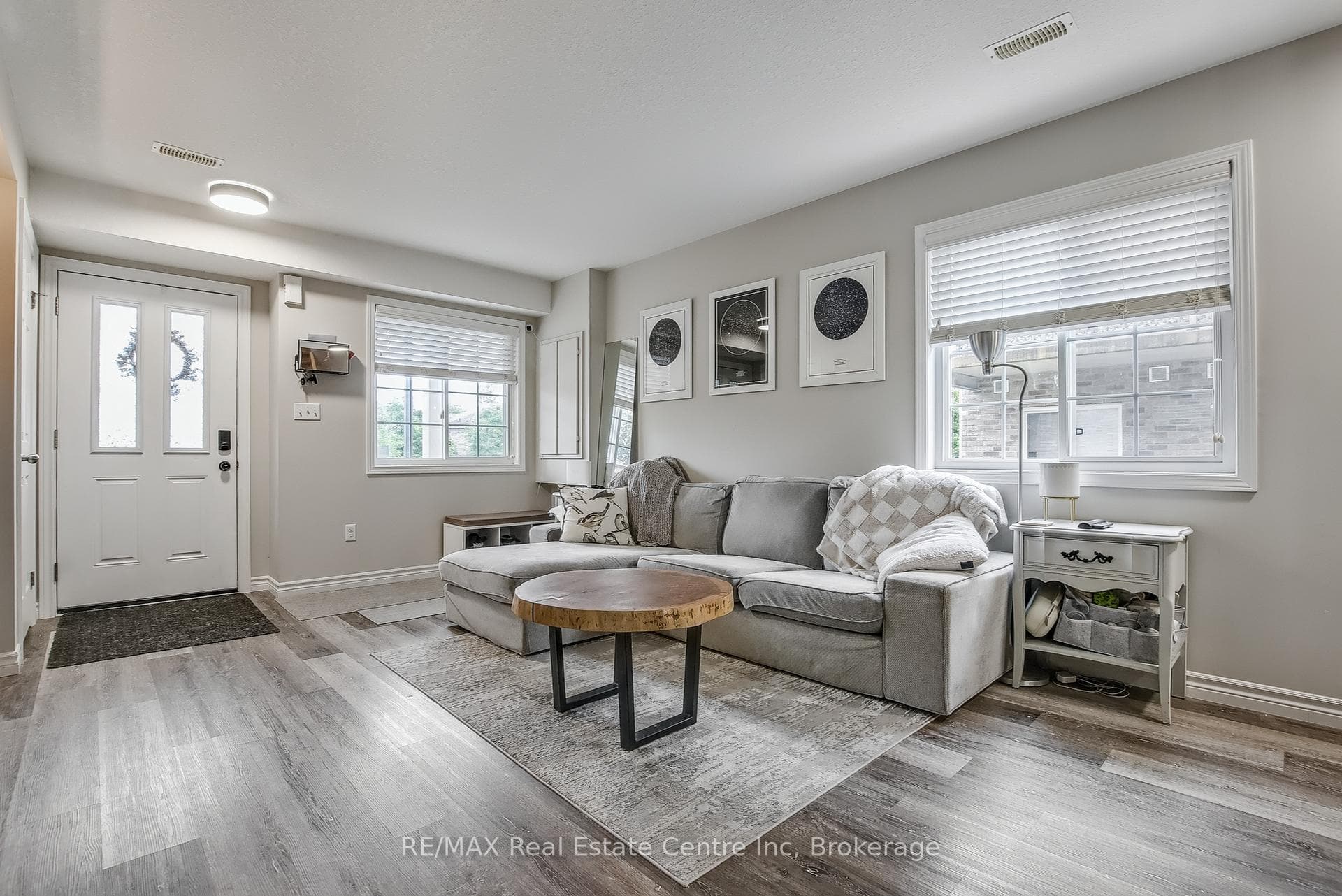 35 Mountford Drive Unit 33 photo 6