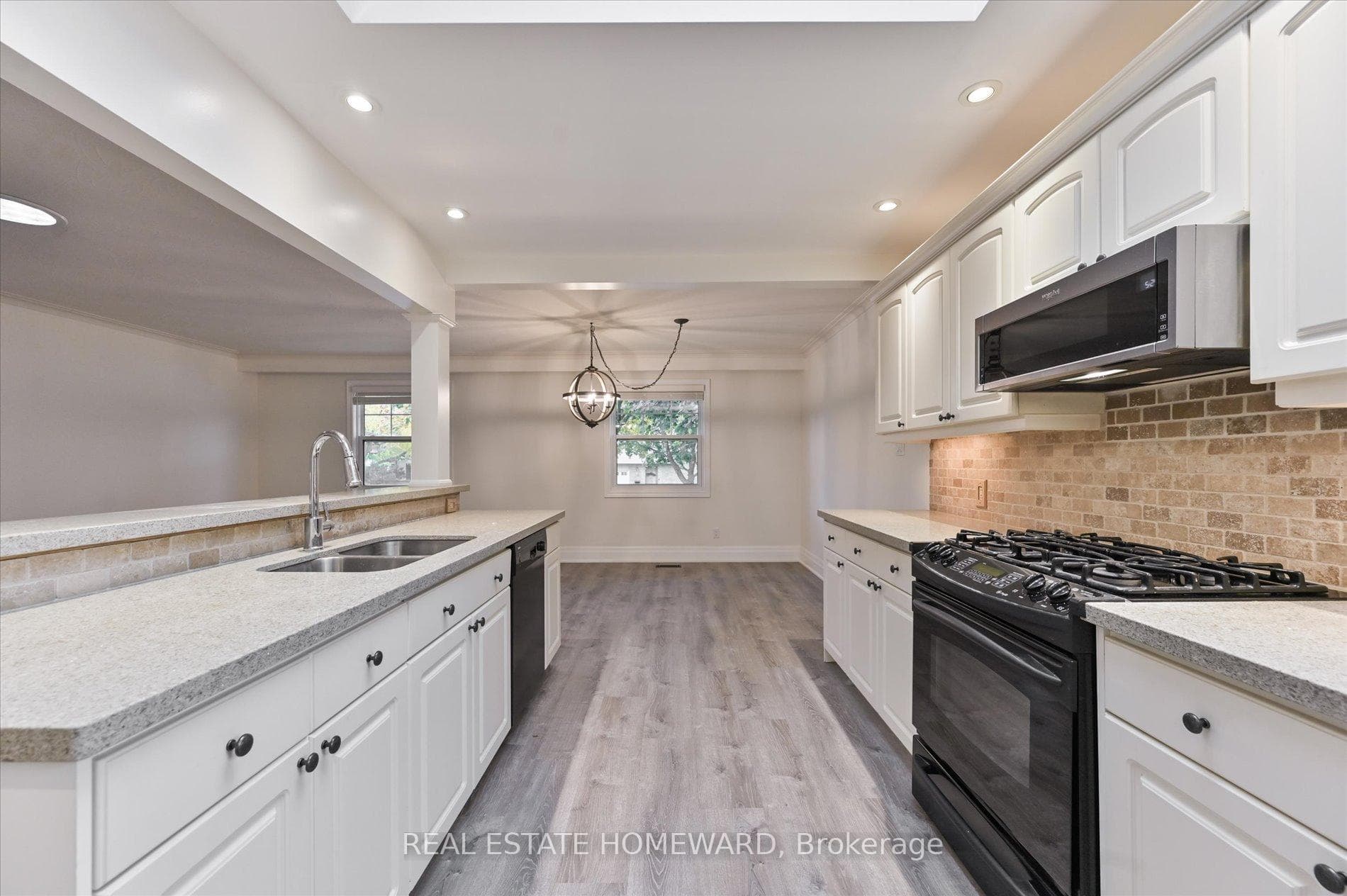 338 Melores Drive photo 20