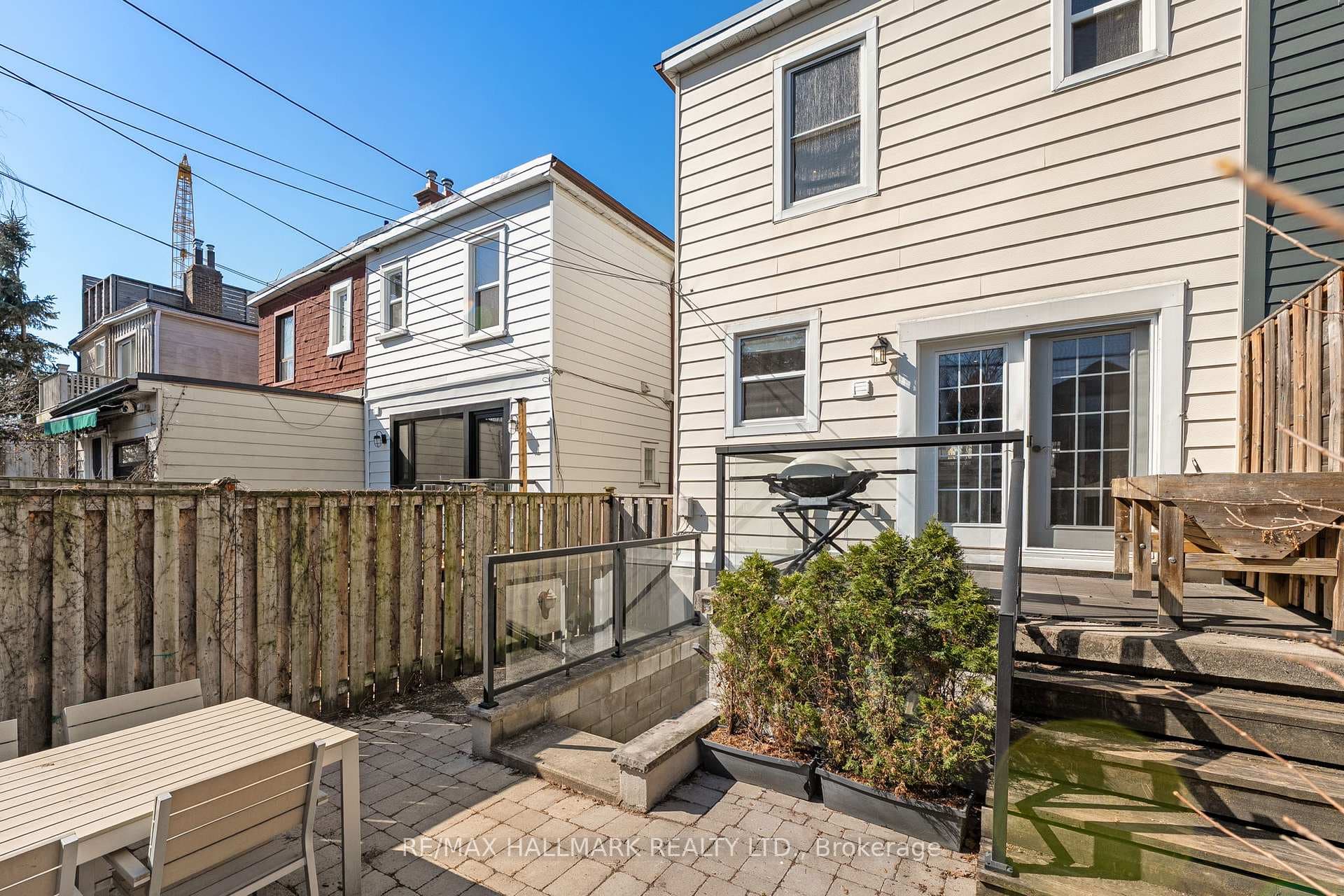 9 Muriel Avenue photo 36