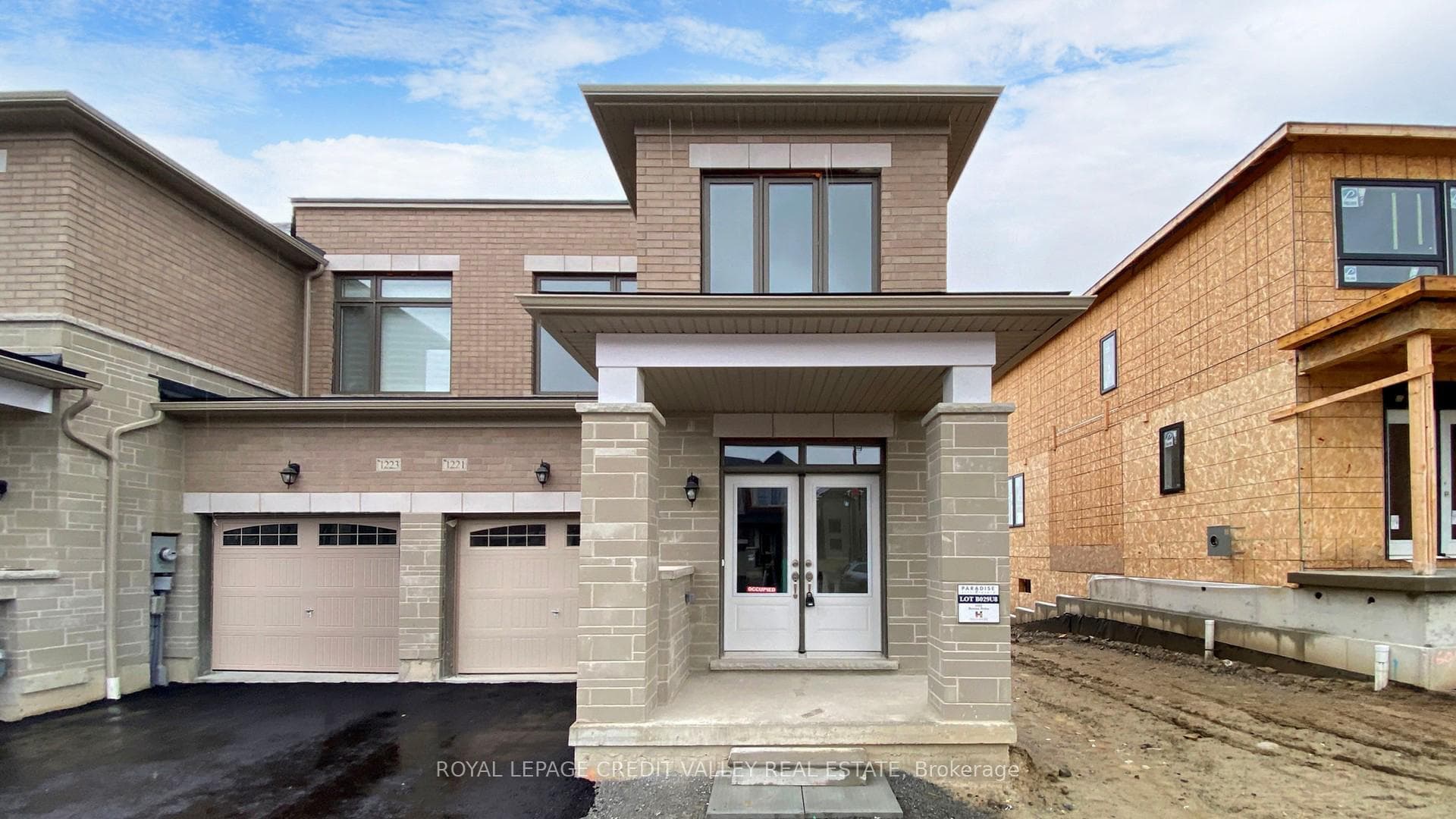 1221 Rexton Drive photo 1