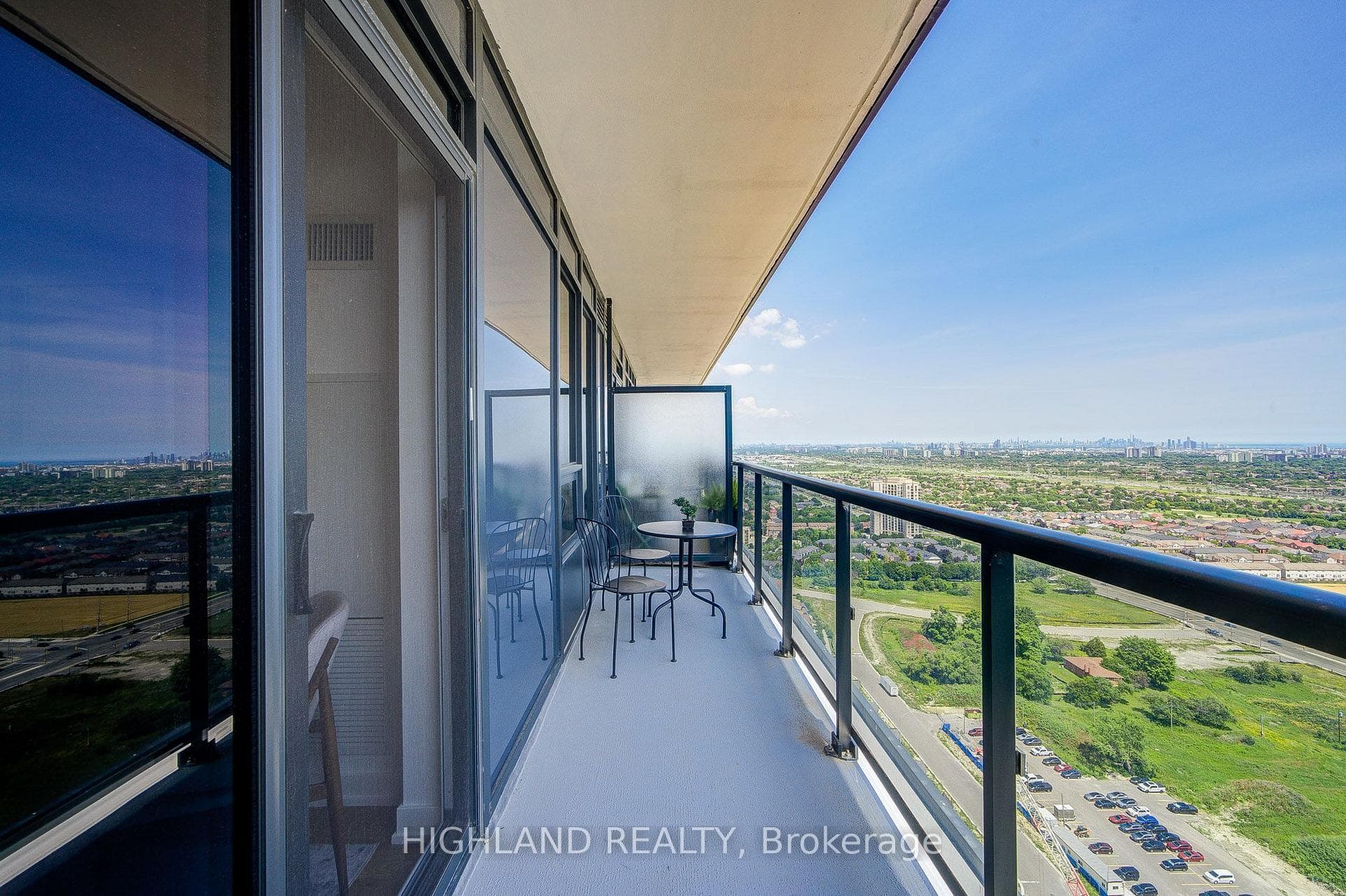 5081 Hurontario Street Unit 3103 photo 32