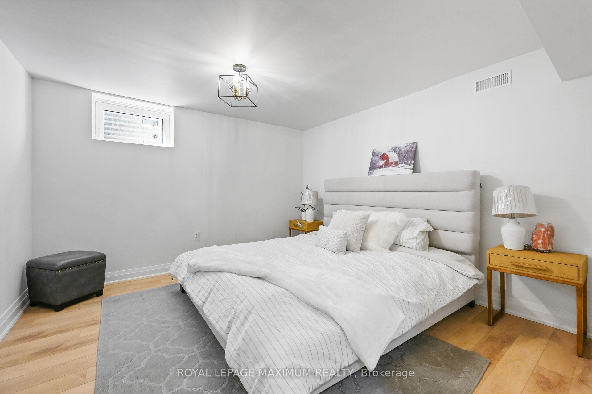 19 Grasspoint Crescent photo 26