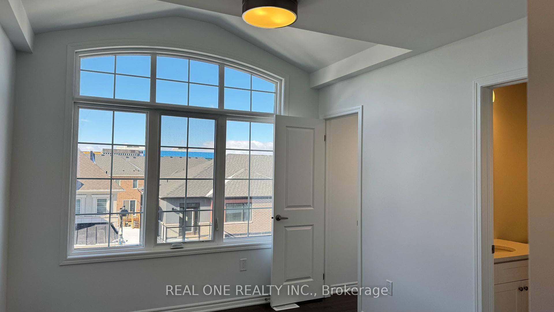 1216 Granary Street photo 28