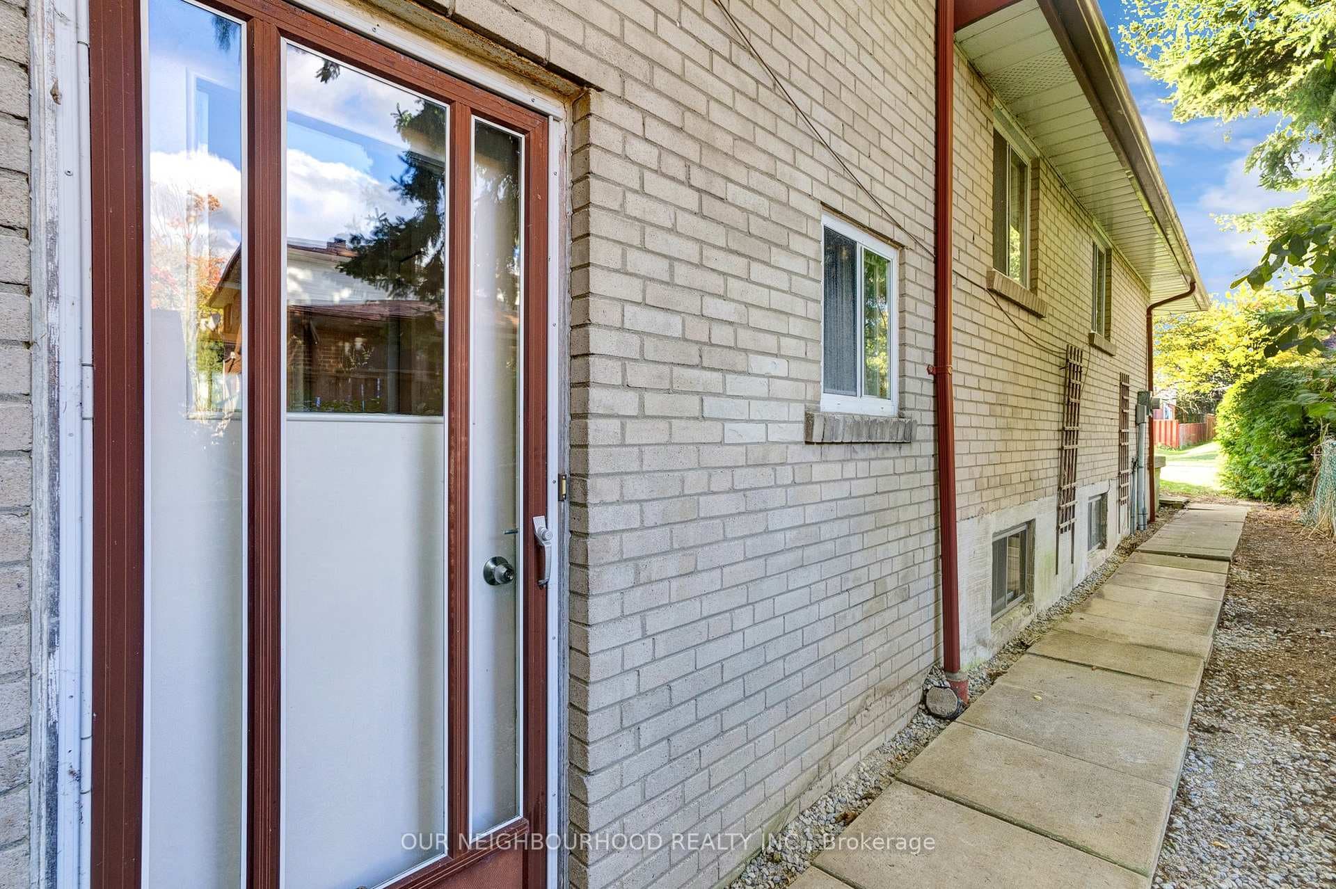 31 McCulley Street photo 35