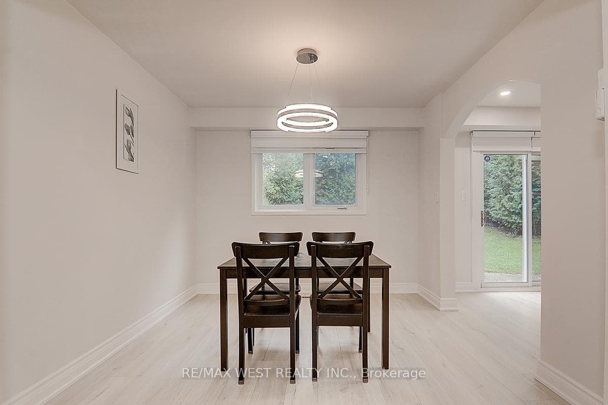 34 Park Lane Circle photo 9