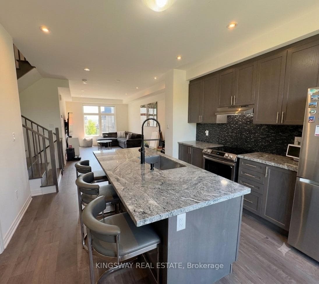 26 Totten Trail photo 4
