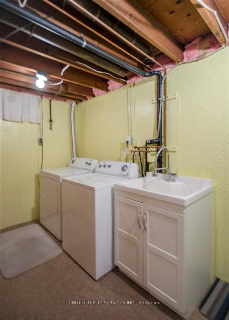 177 Wellesley Crescent photo 28