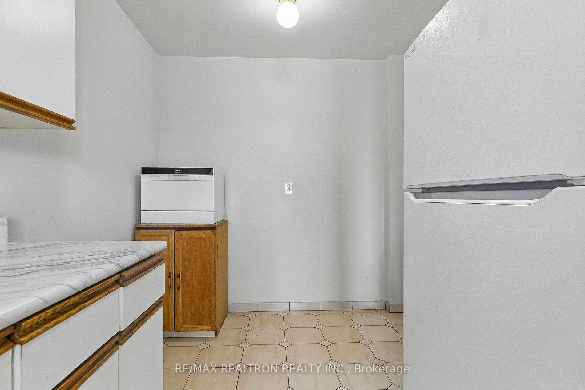101 Prudential Drive Unit 205 photo 27