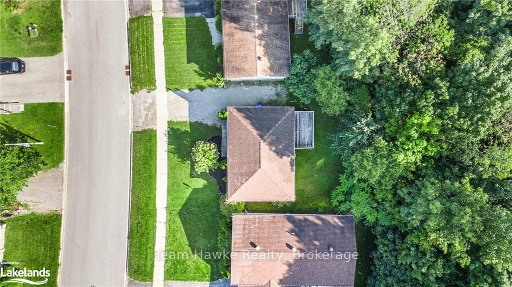 818 BIRCHWOOD Drive photo 31