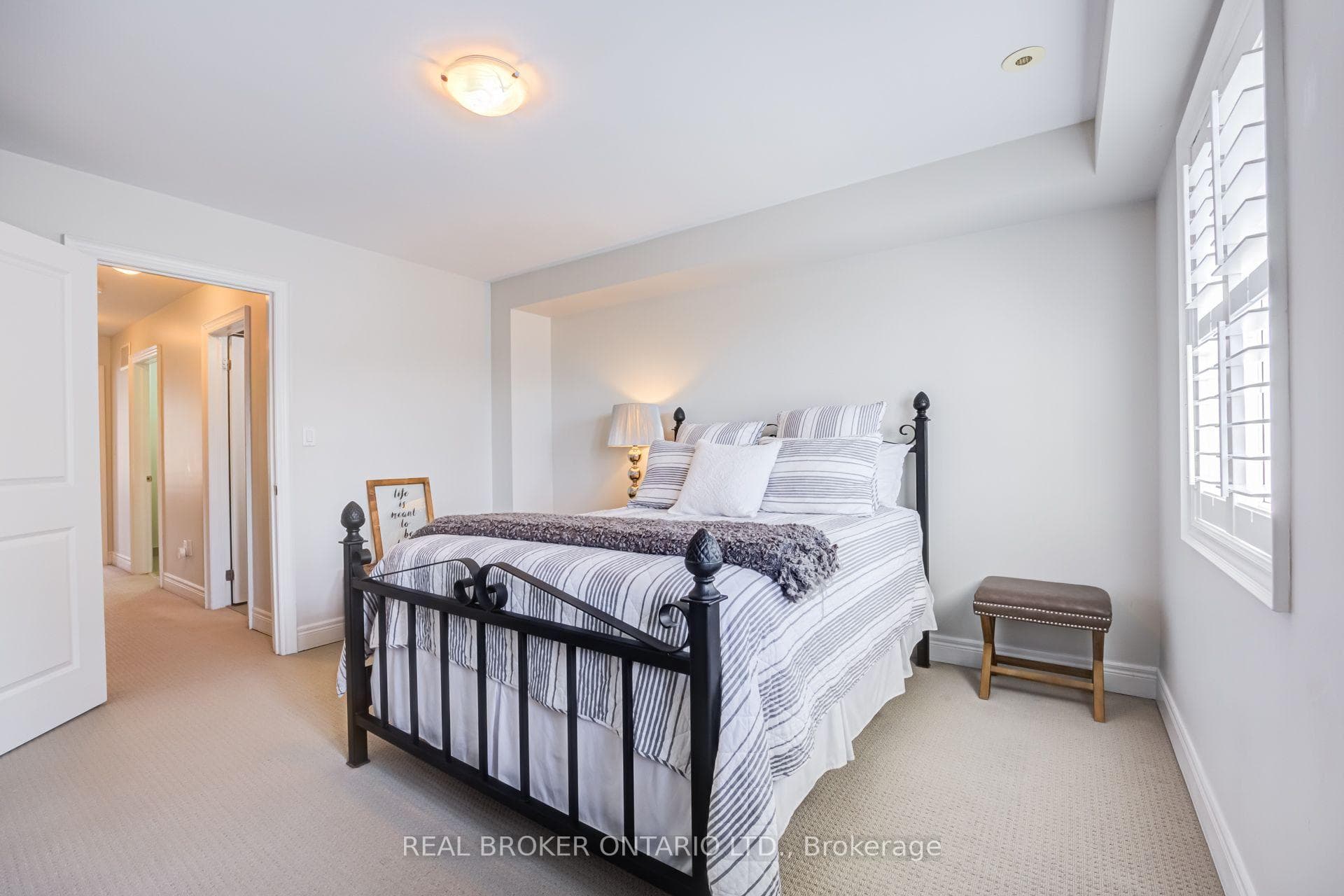 39 Ruby Lang Lane photo 26
