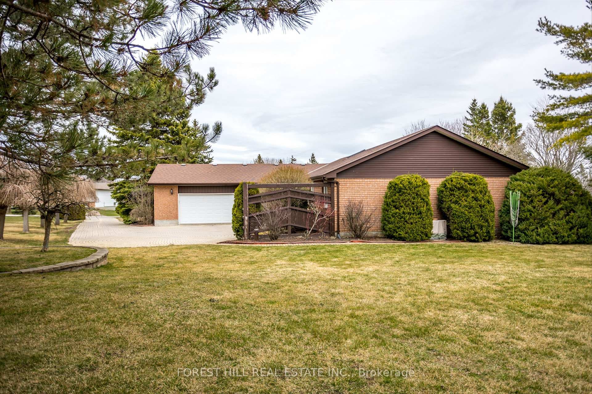 642 Pope Drive photo 1