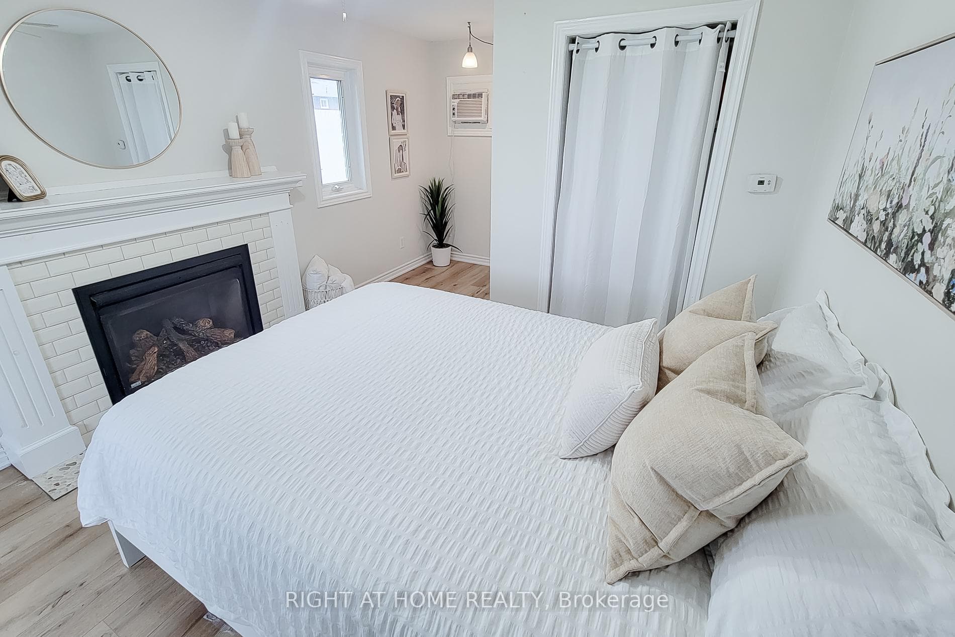 62 HAZEL Street photo 38