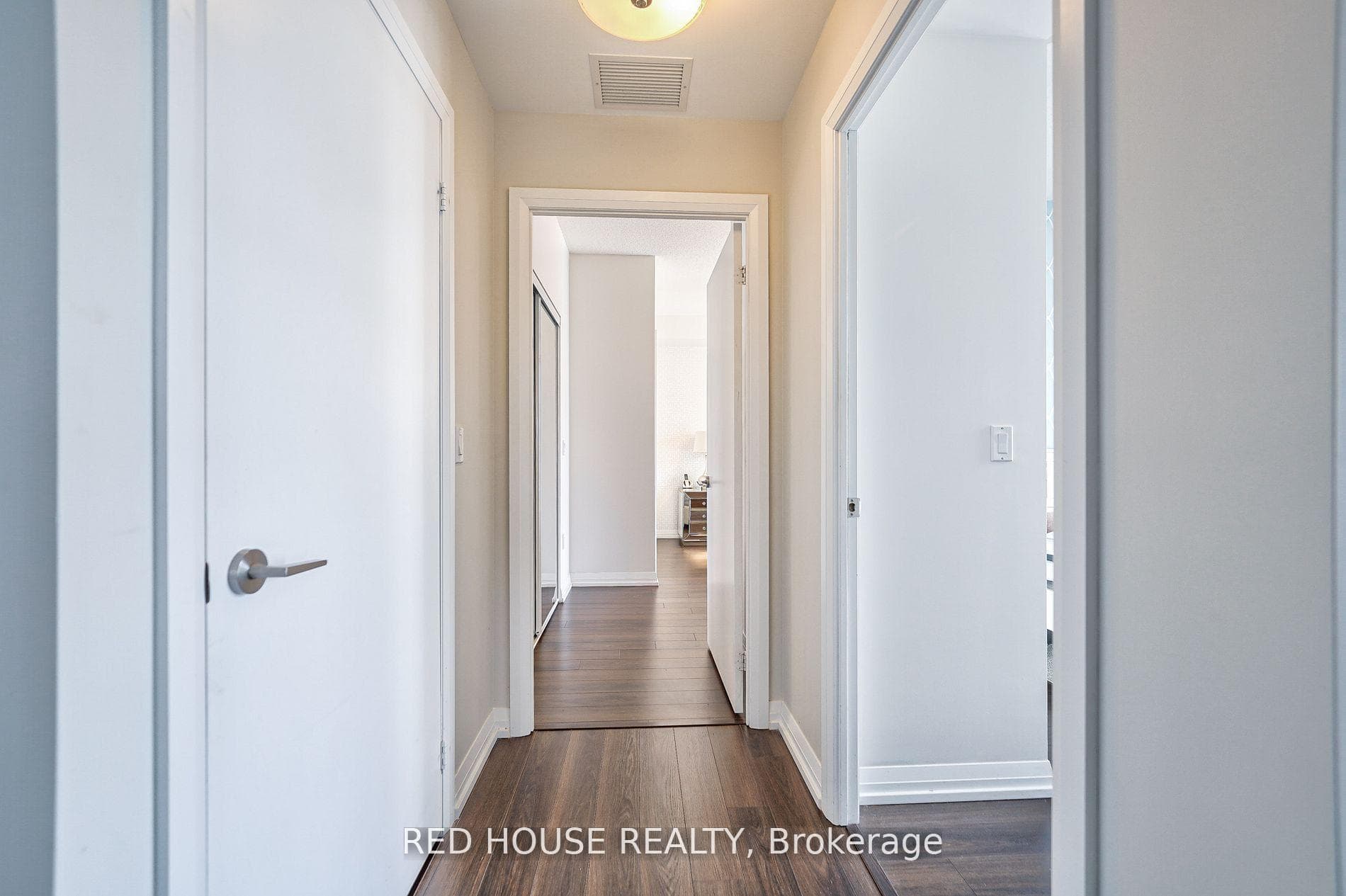 55 Ann O' Reilly Road Unit 424 photo 13