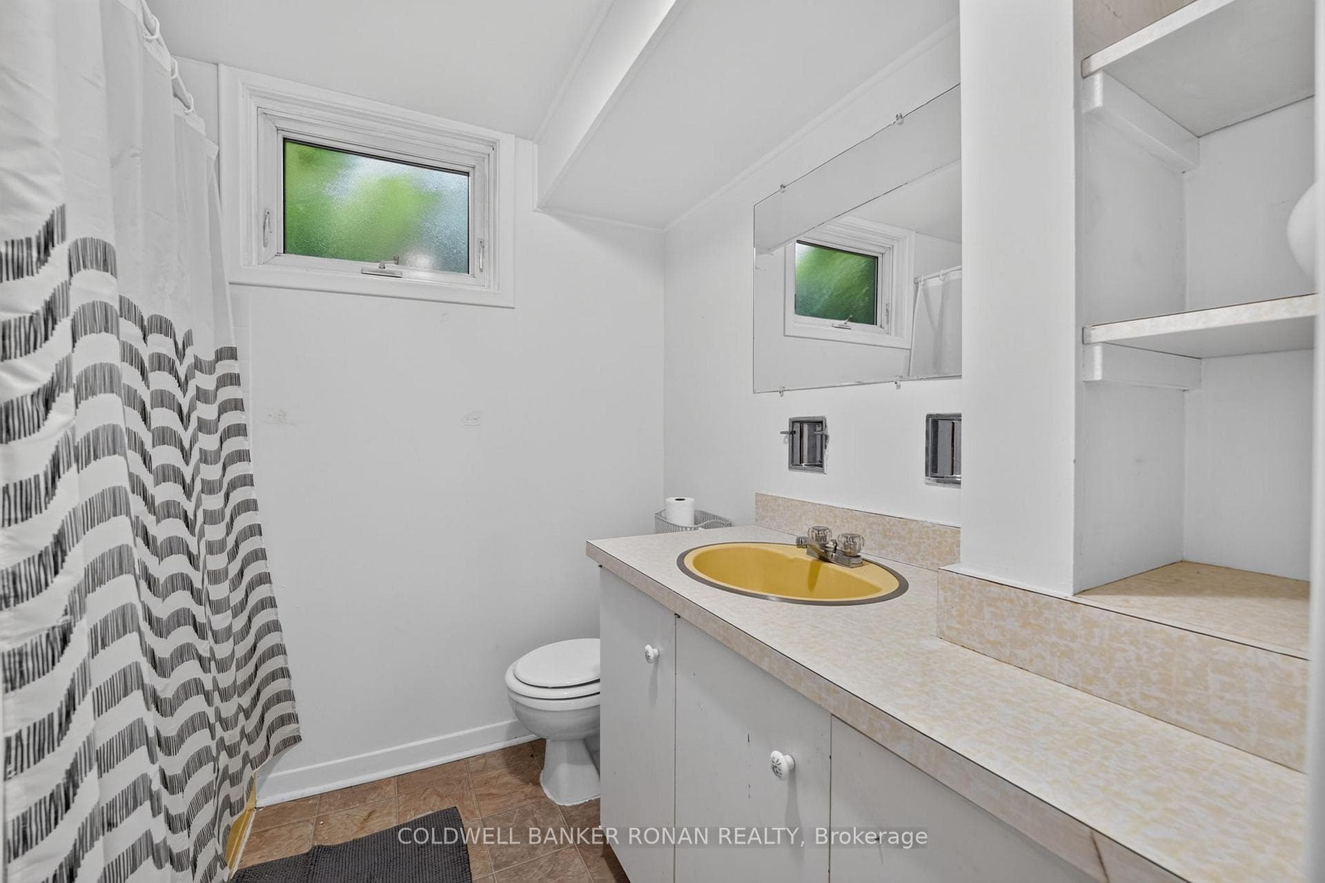 9 Vine Street photo 39