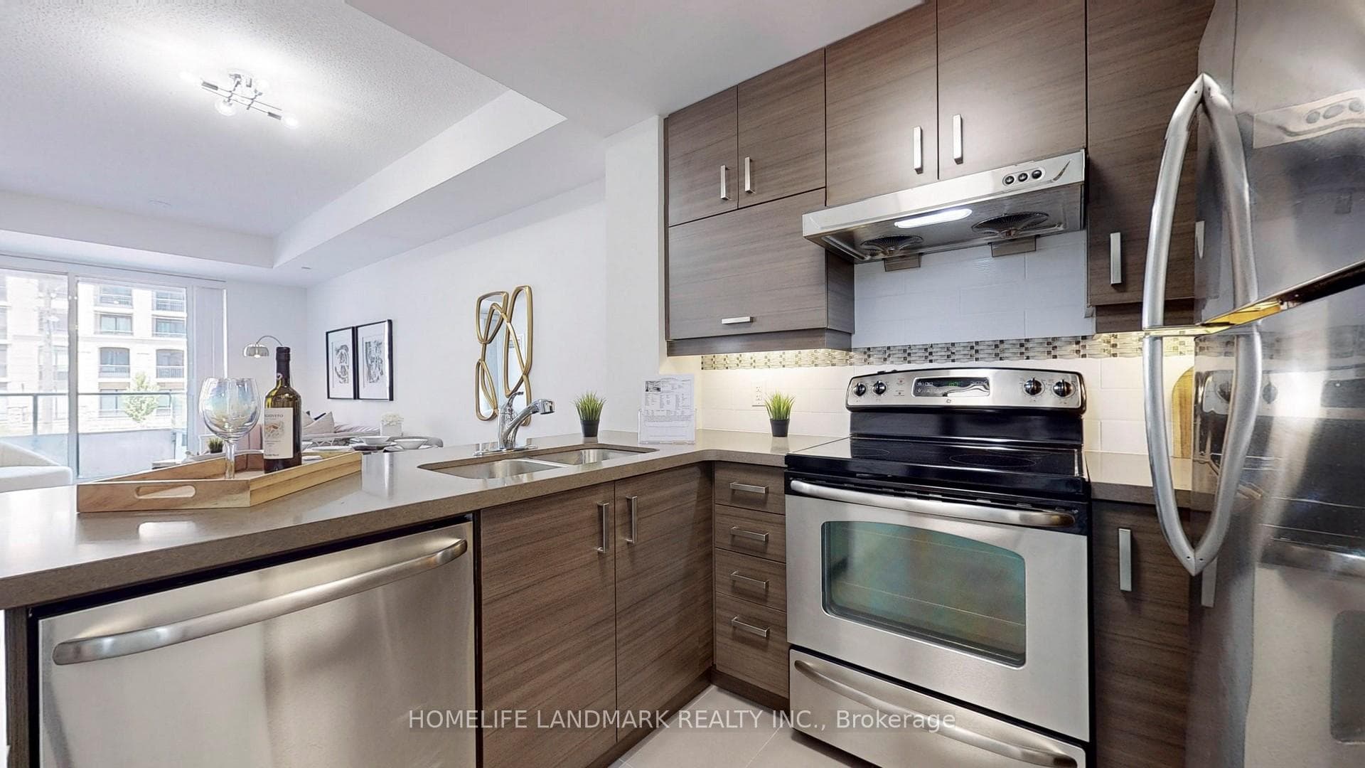 8228 Birchmount Road Unit 225 photo 11