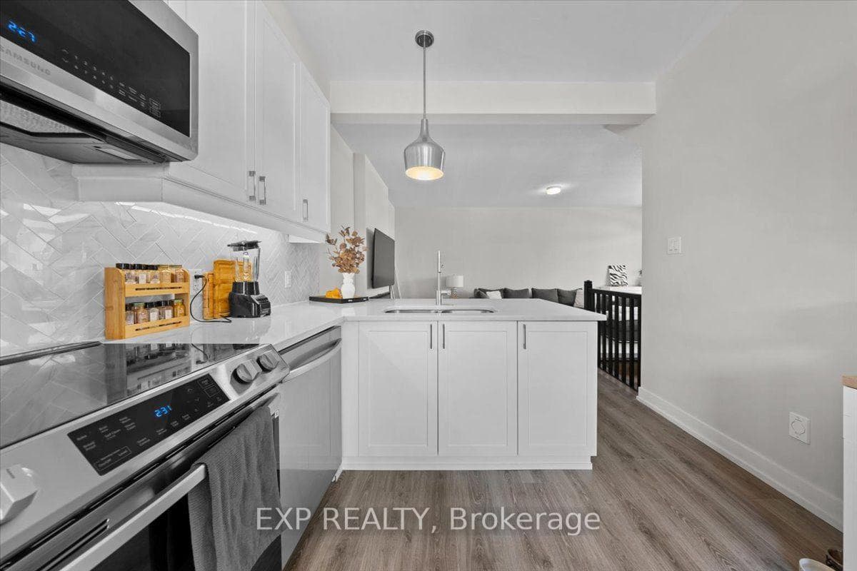 293 Anyolite Private photo 14