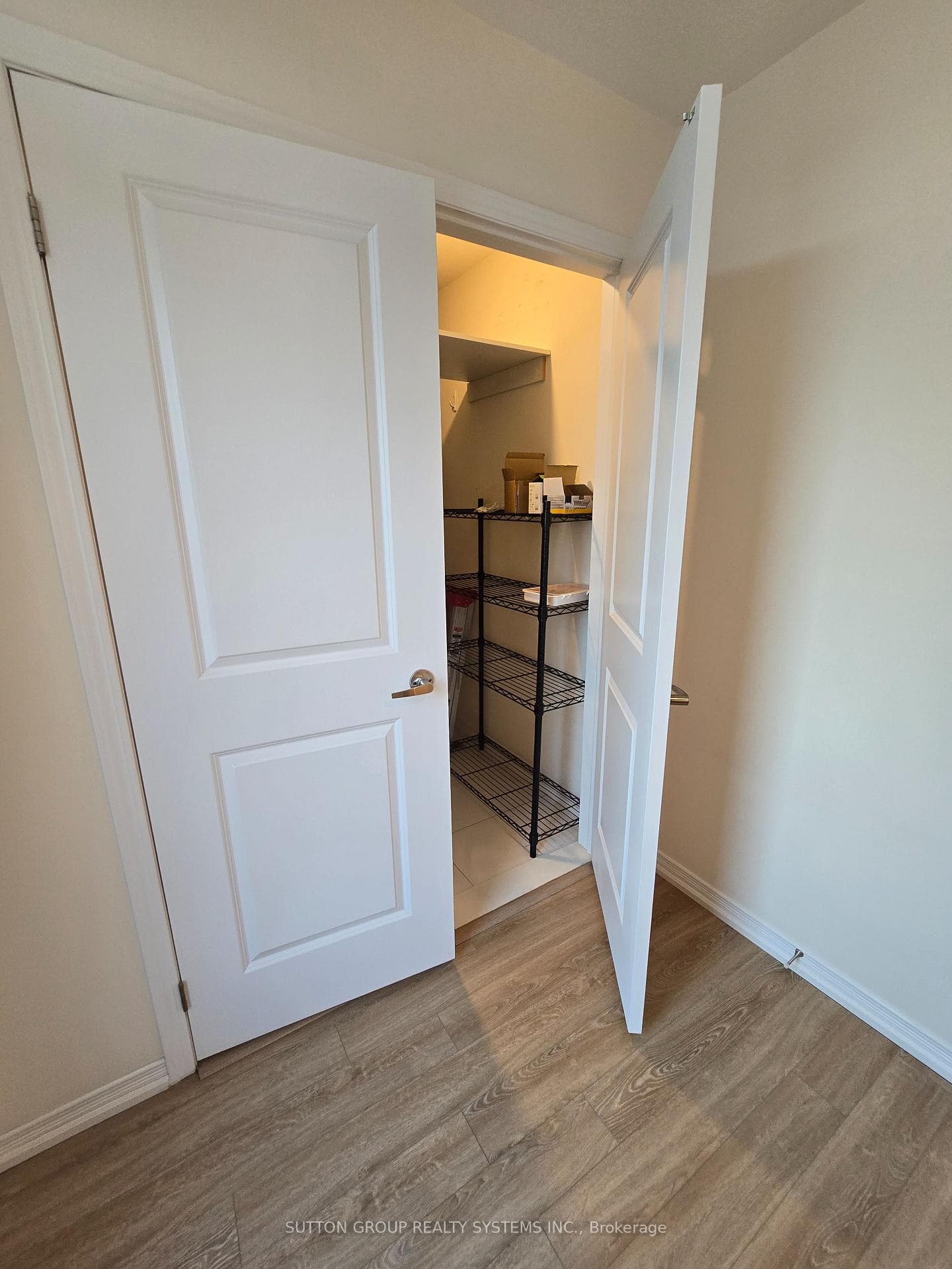 34 Fieldway Road Unit 126 photo 20