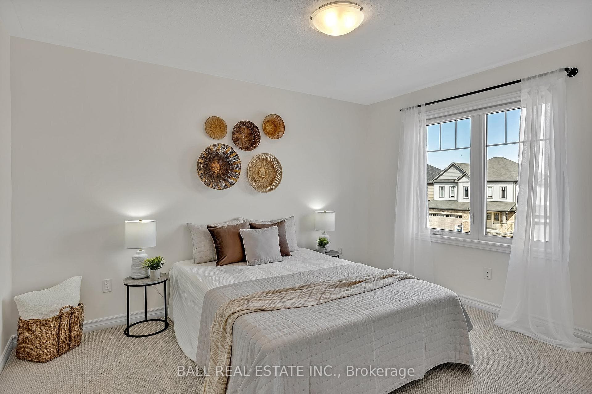 723 Sawmill Road photo 23