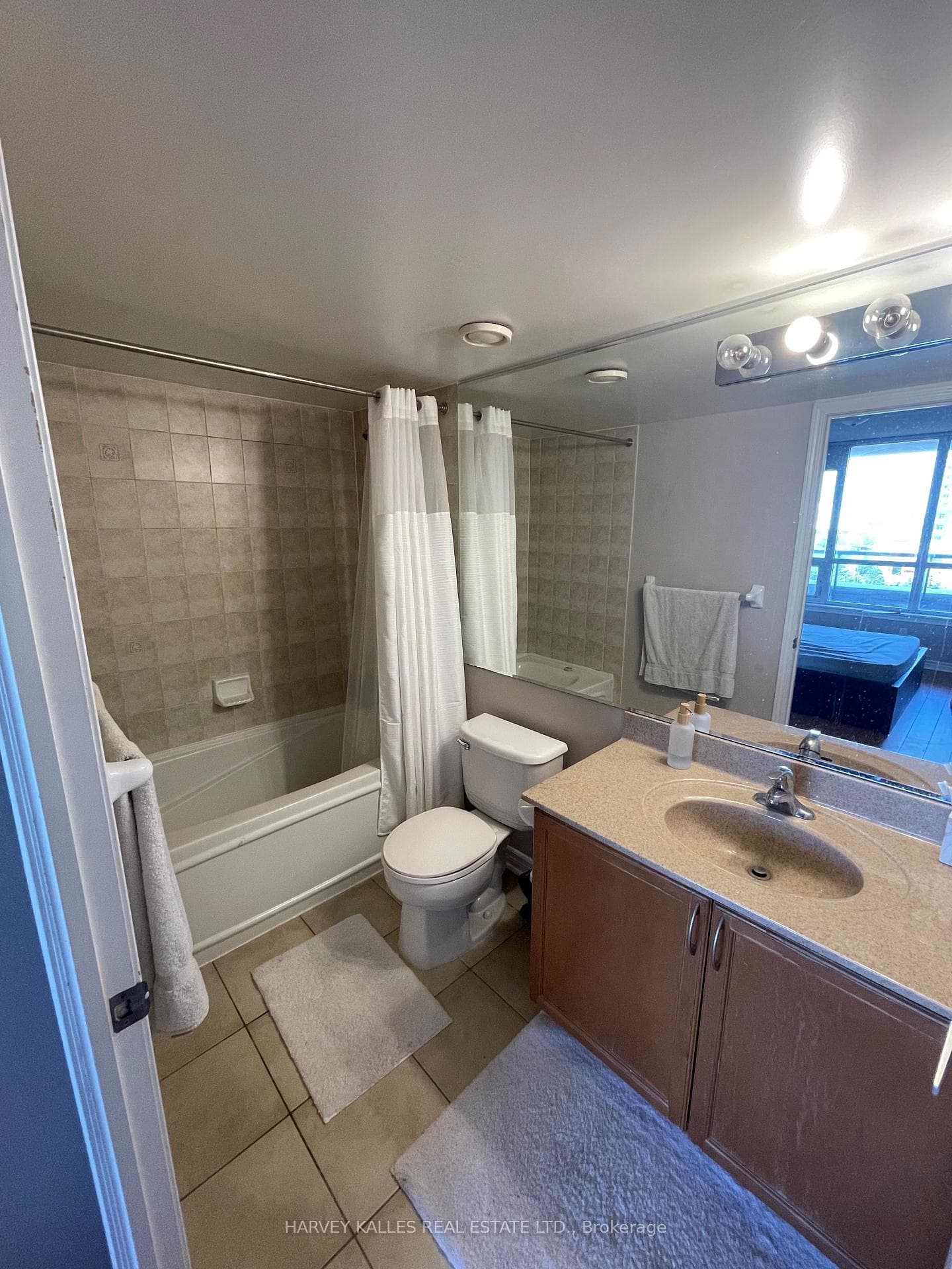 Primary ensuite