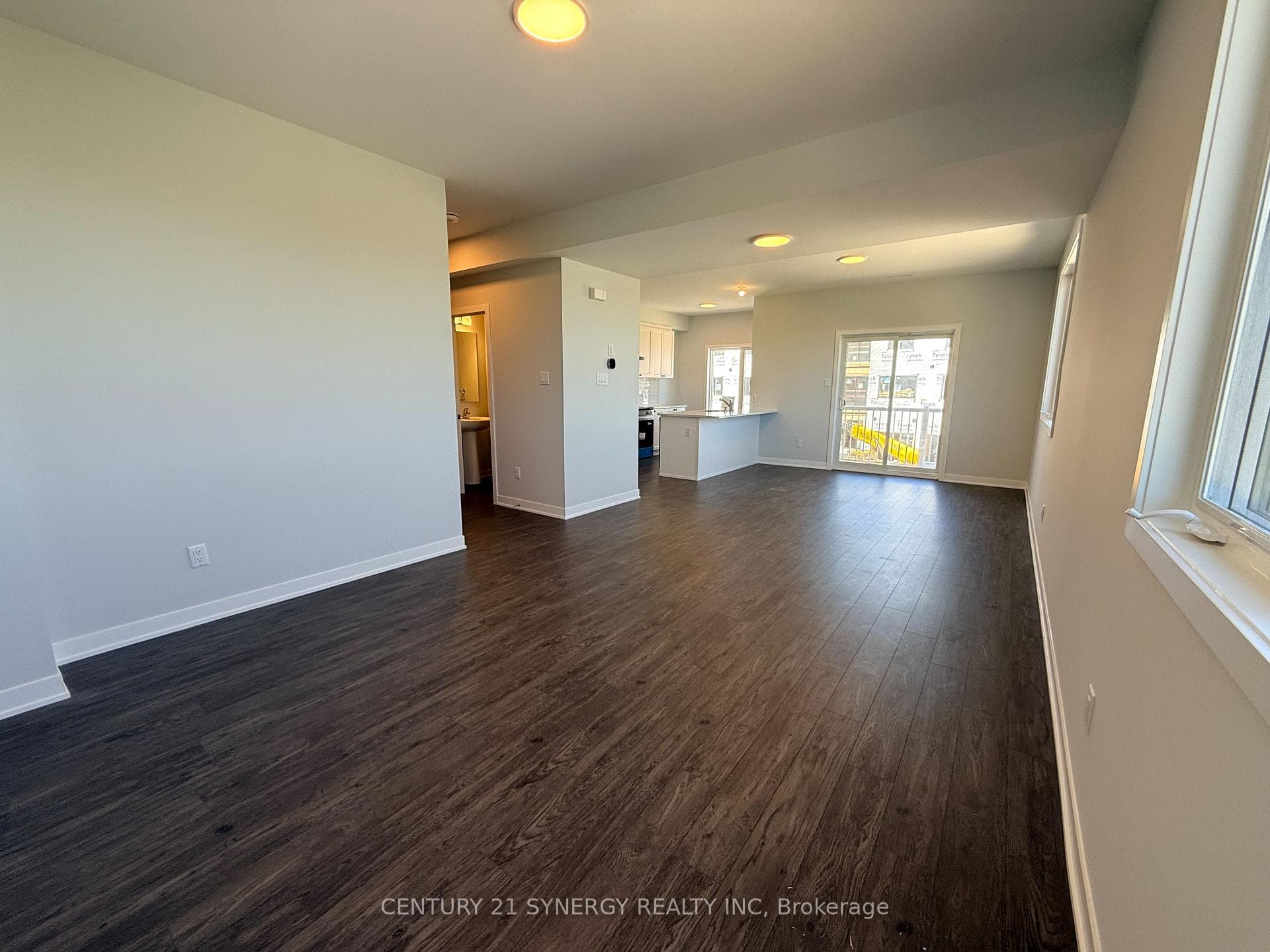 436 Patrick Street photo 13