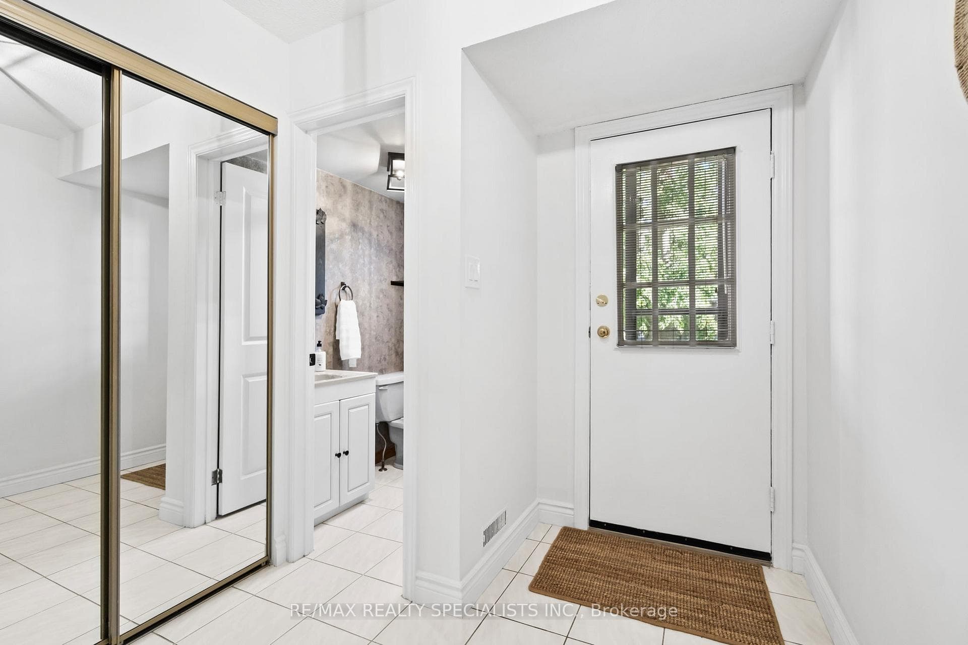 6040 Montevideo Road Unit 56 photo 4