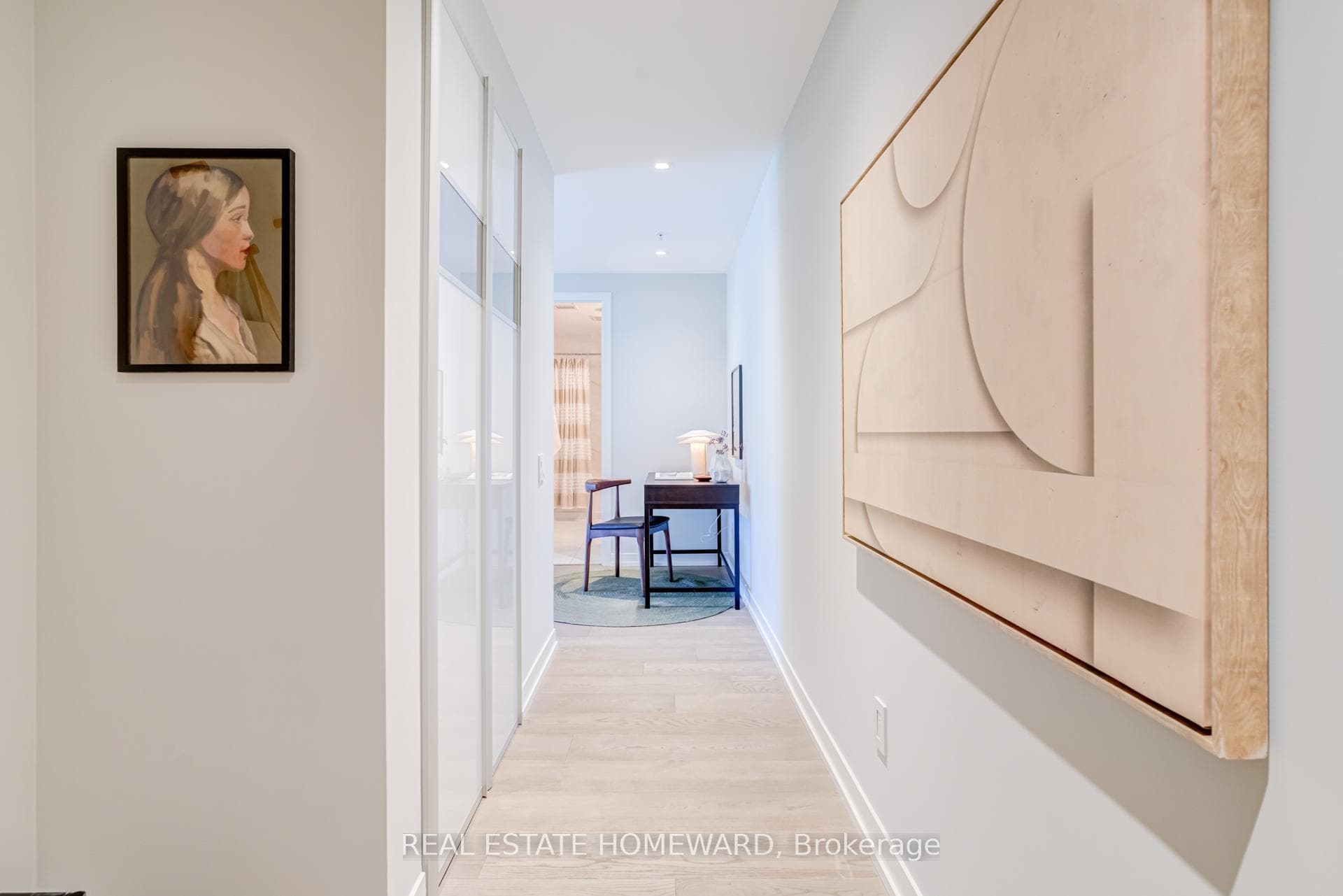 38 Howard Park Avenue Unit 527 photo 14