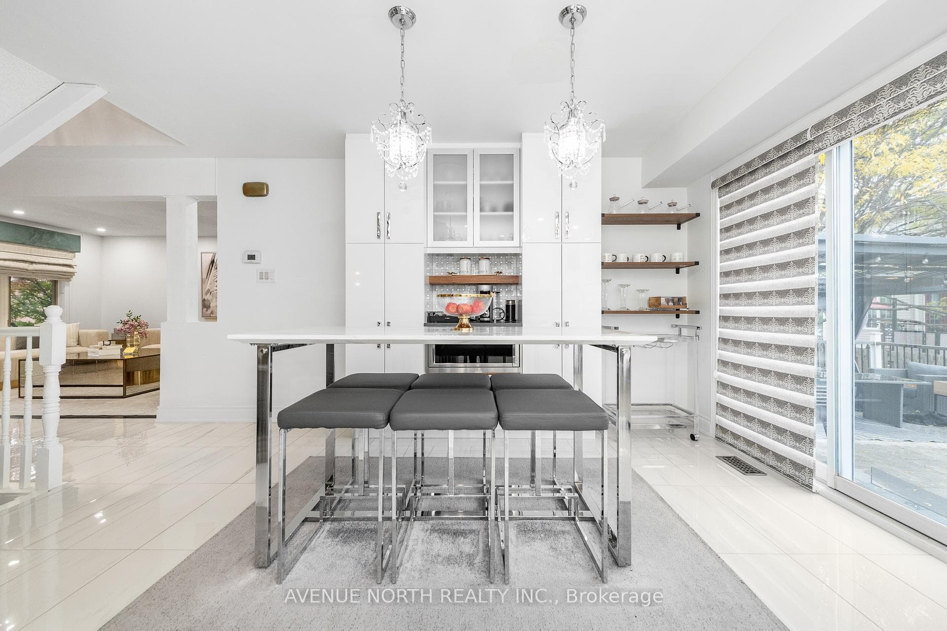 2163 Johnston Road photo 26