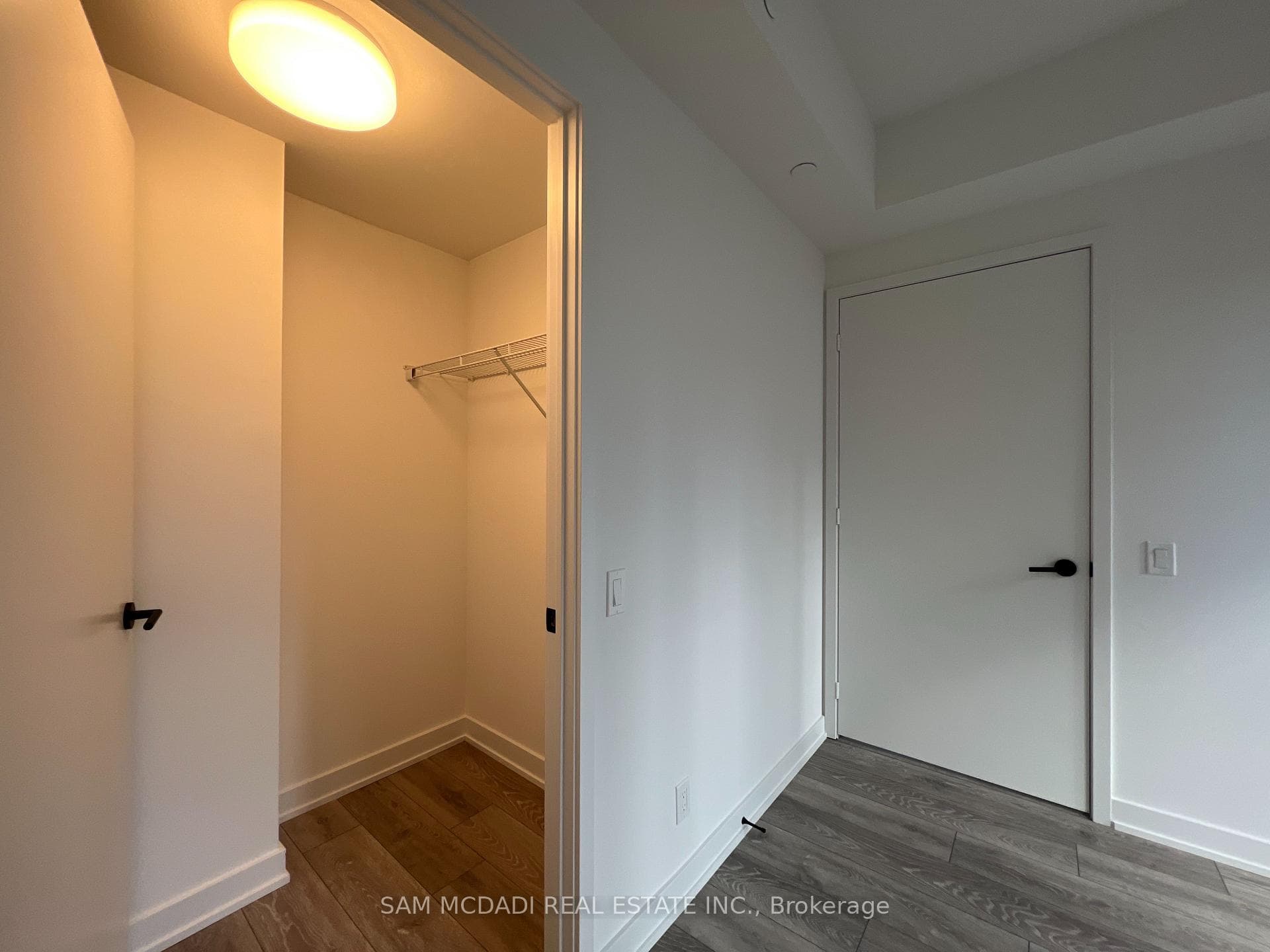 108 Peter Street Unit 1202 photo 10
